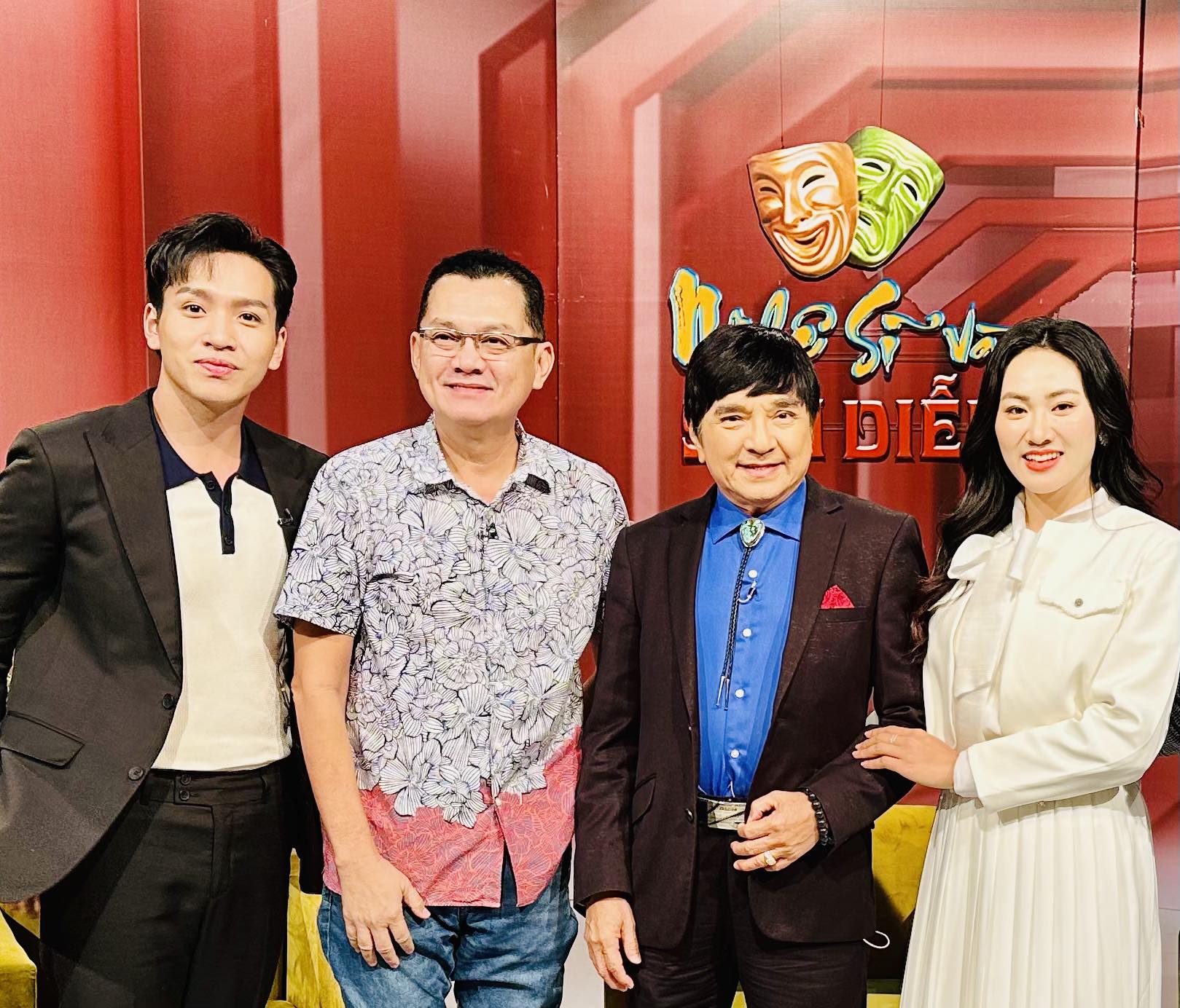 Lý giải hai chữ