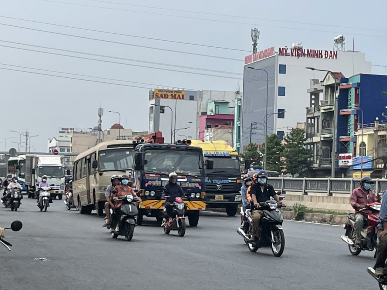 Tiếp tục đề xuất giải ph&aacute;p &ldquo;x&oacute;a điểm đen&rdquo; v&ograve;ng xoay An Sương- Ảnh 2.