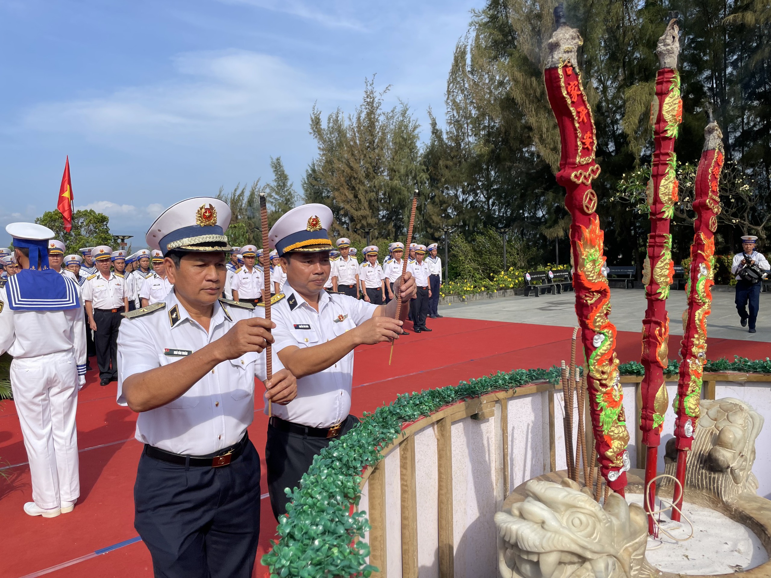 Kh&aacute;nh H&ograve;a long trọng kỷ niệm 36 năm sự kiện Gạc Ma- Ảnh 7.