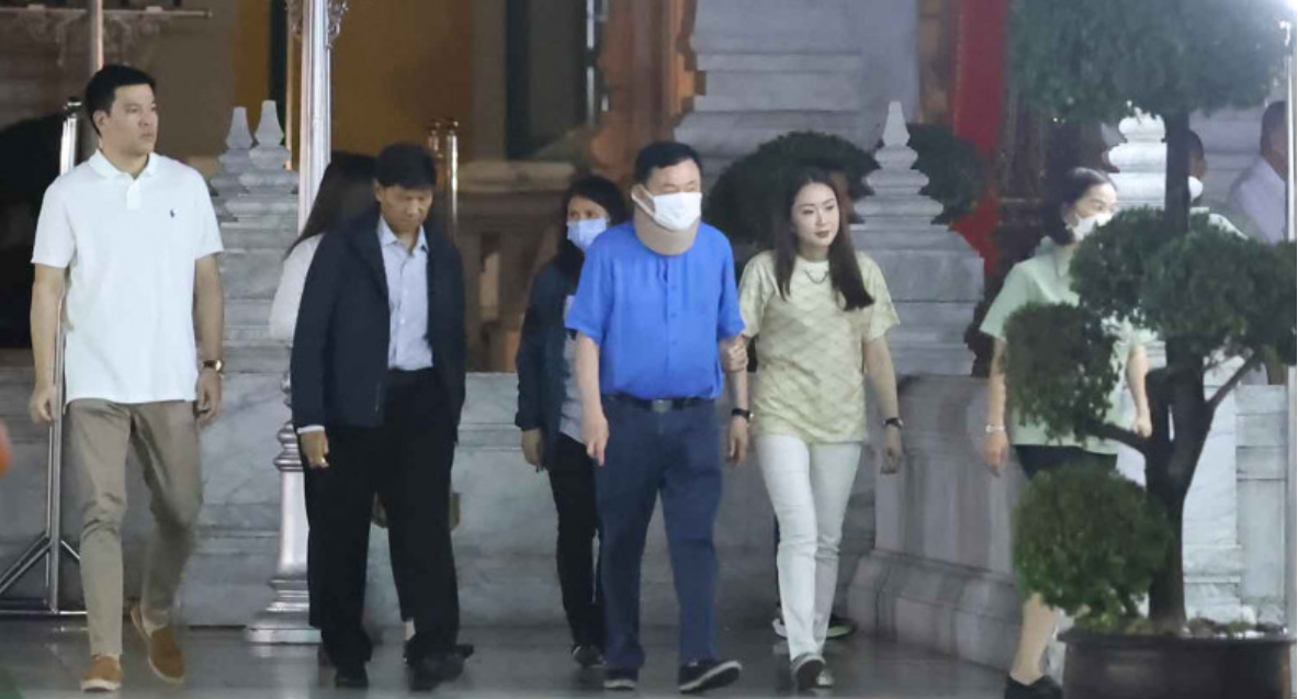 Cựu Thủ tướng Thái Lan Thaksin lần đầu xuất hiện công khai- Ảnh 1.