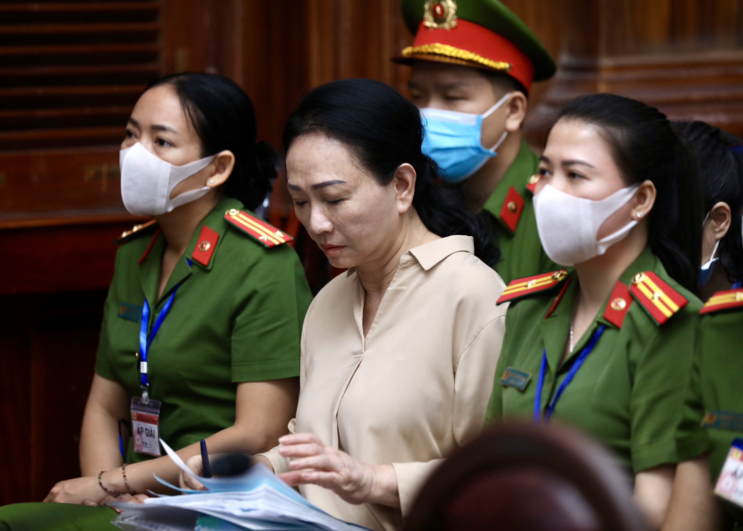Vụ án Vạn Thịnh Phát: Toà án thông tin việc thay đổi một thành viên hội đồng xét xử- Ảnh 1.