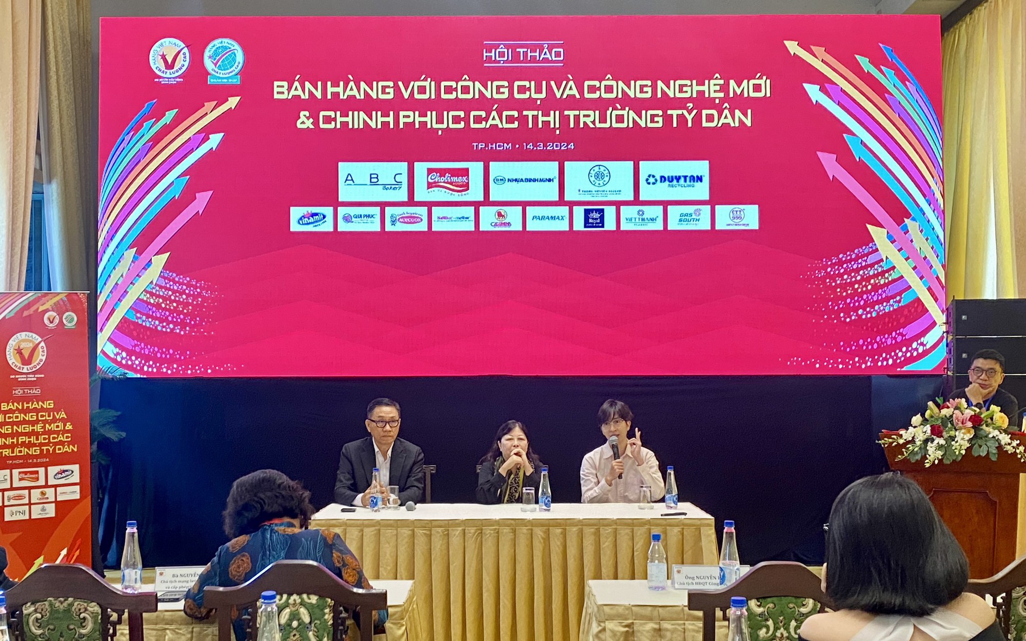 Kinh nghiệm bán hàng sang Ấn Độ, Trung Quốc