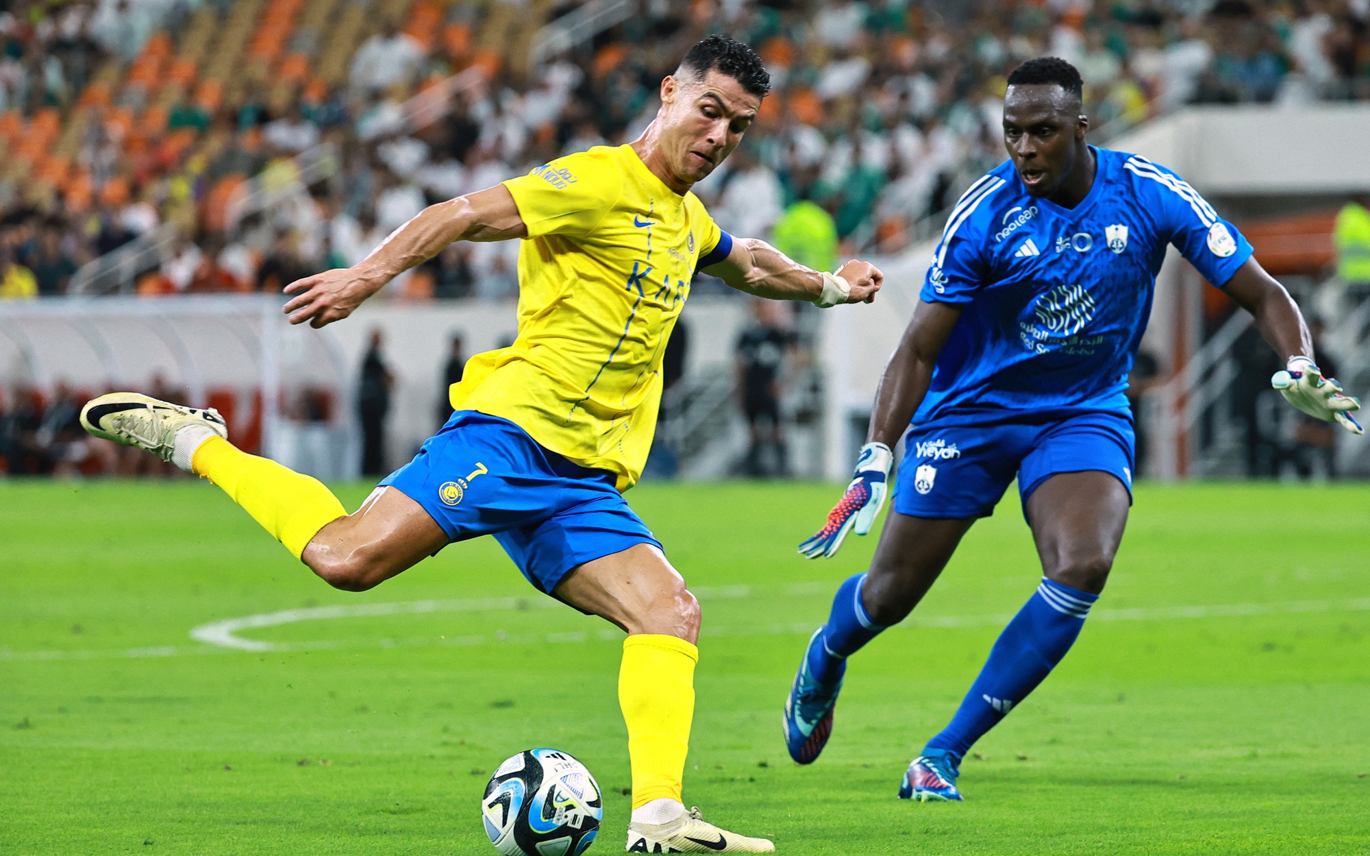 Ronaldo đạt cột mốc mới, Al-Nassr dứt chuỗi trận buồn