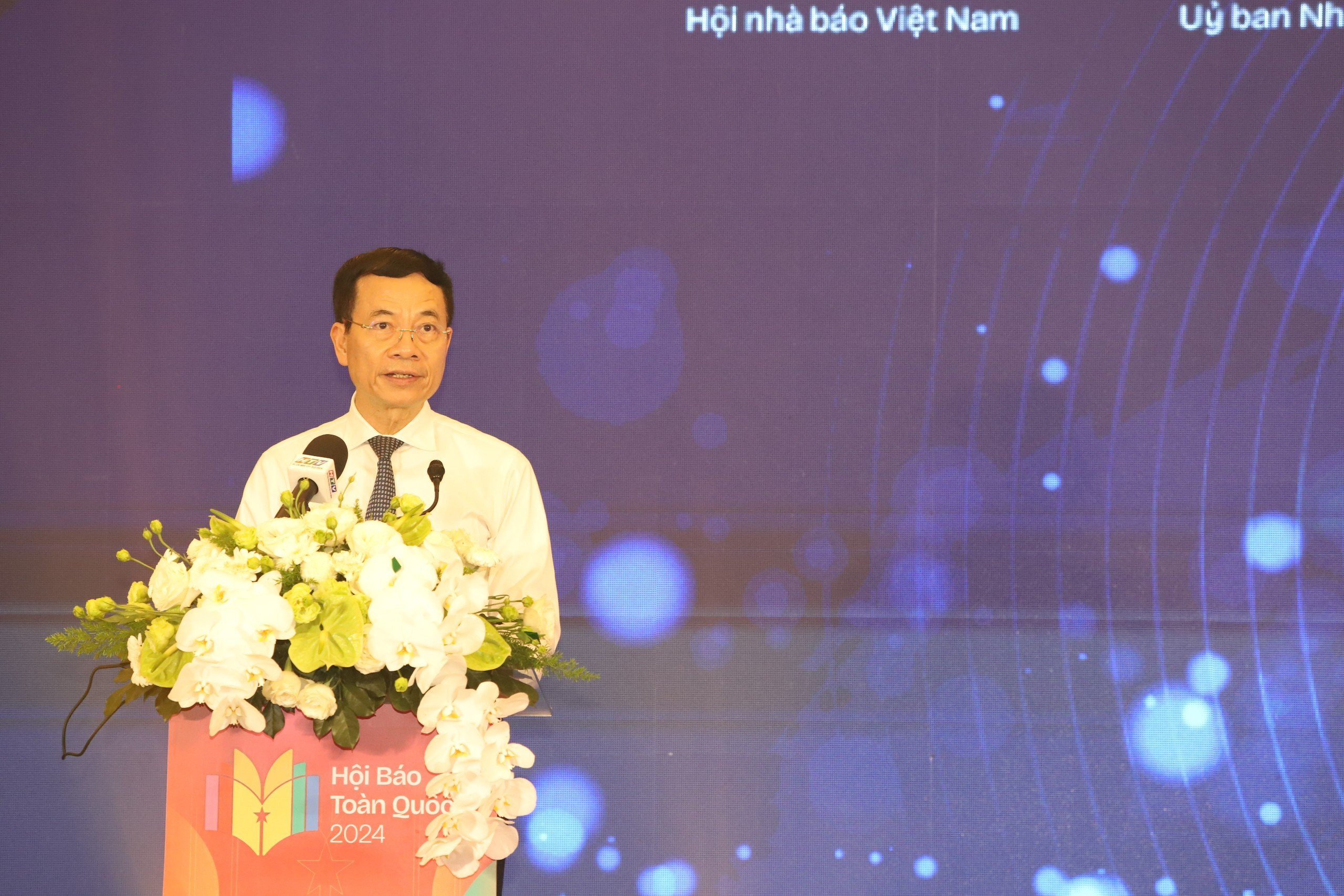 Bộ trưởng Bộ Thông tin và Truyền thông: Công nghệ số mạnh hơn năng lượng hạt nhân- Ảnh 1.