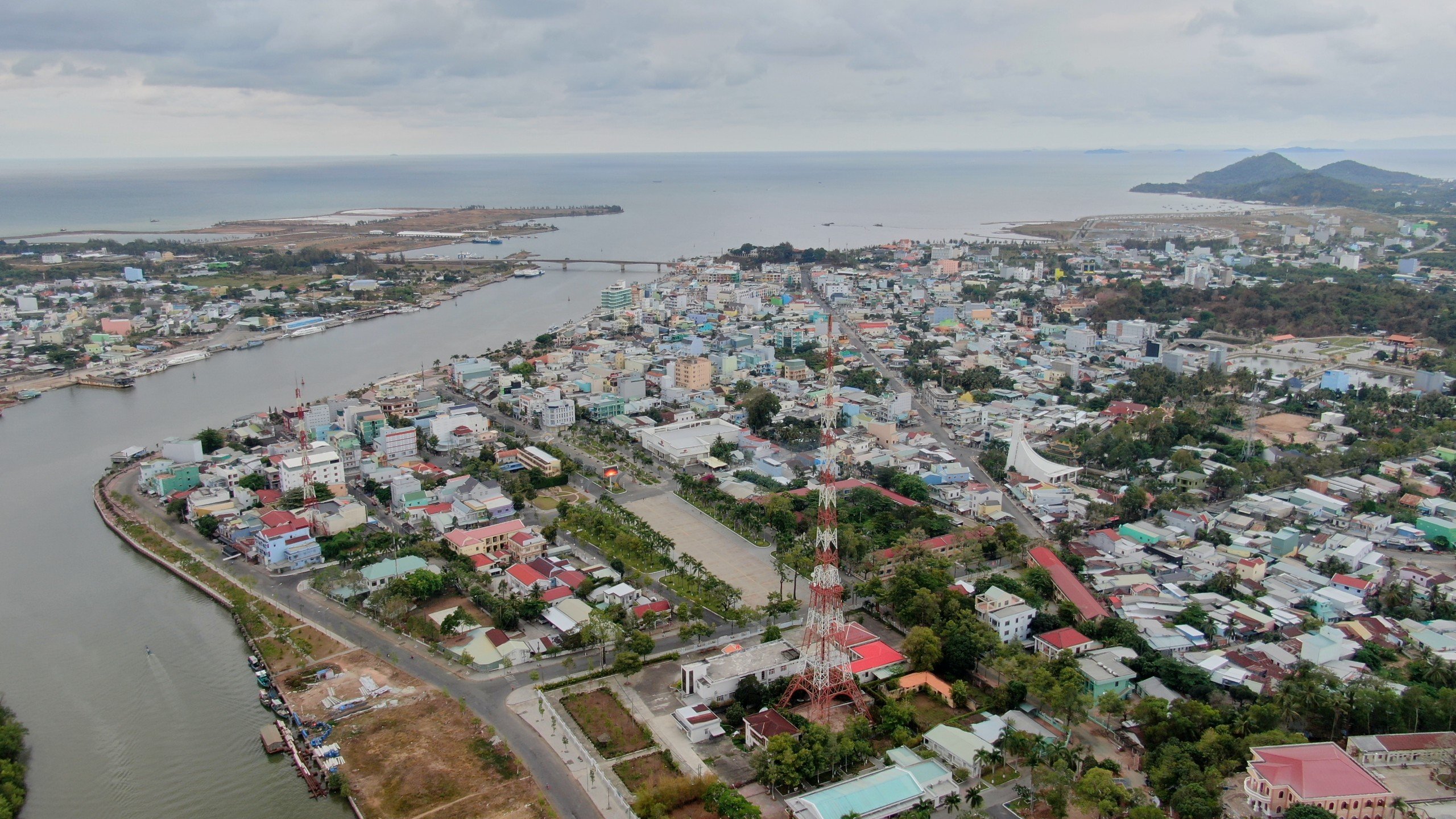 Bộ trưởng Nguyễn Thanh Nghị đặt nhiều kỳ vọng lớn v&agrave;o TP H&agrave; Ti&ecirc;n- Ảnh 1.