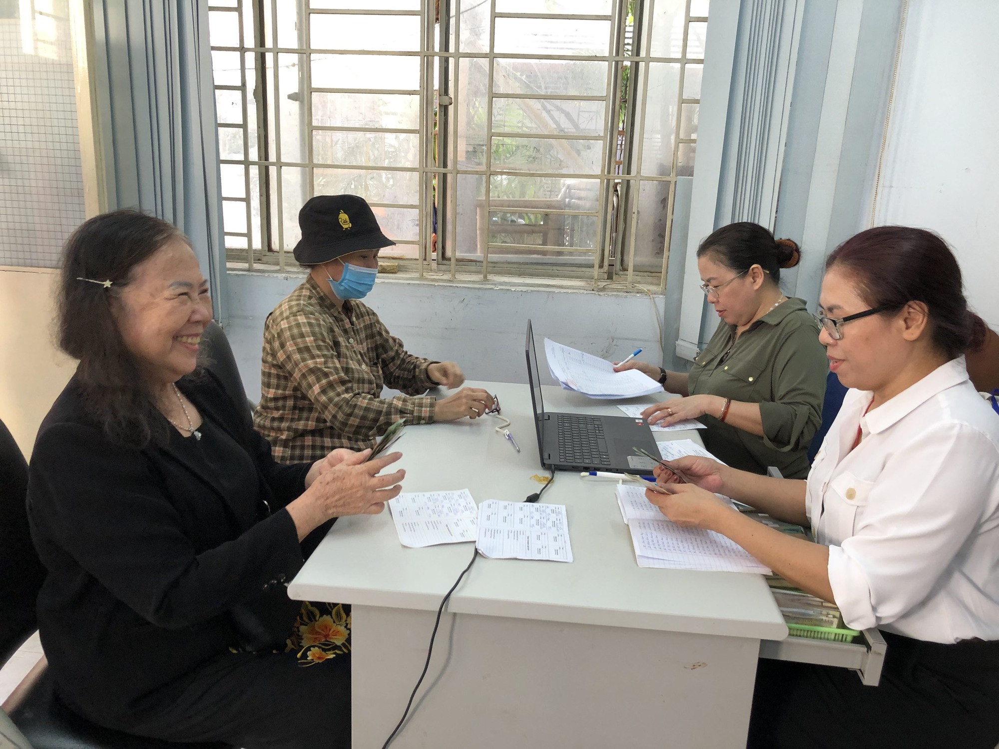 Làm rõ căn cứ tính và điều chỉnh lương hưu khi sửa Luật BHXH- Ảnh 1.