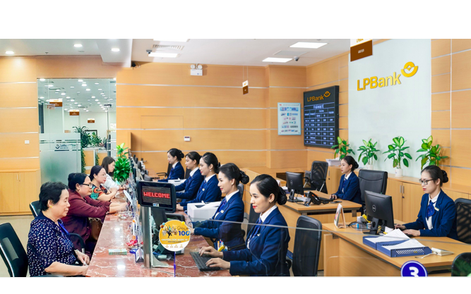 Lãnh đạo một ngân hàng đồng loạt đăng ký bán cổ phiếu