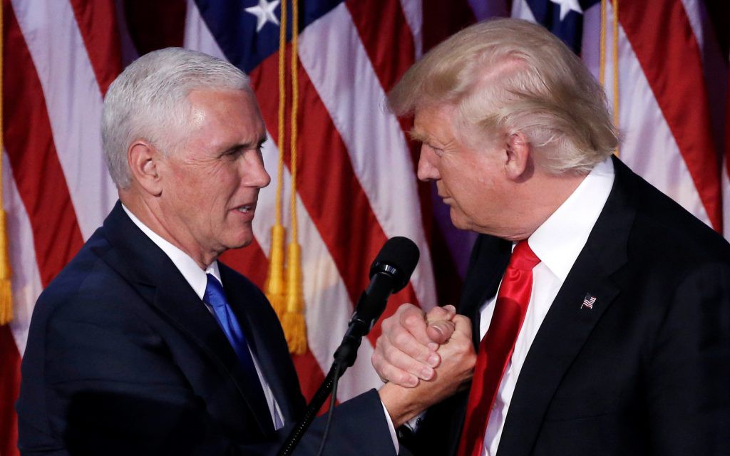 Ông Donald Trump nhận tuyên bố phũ phàng từ cựu phó tướng