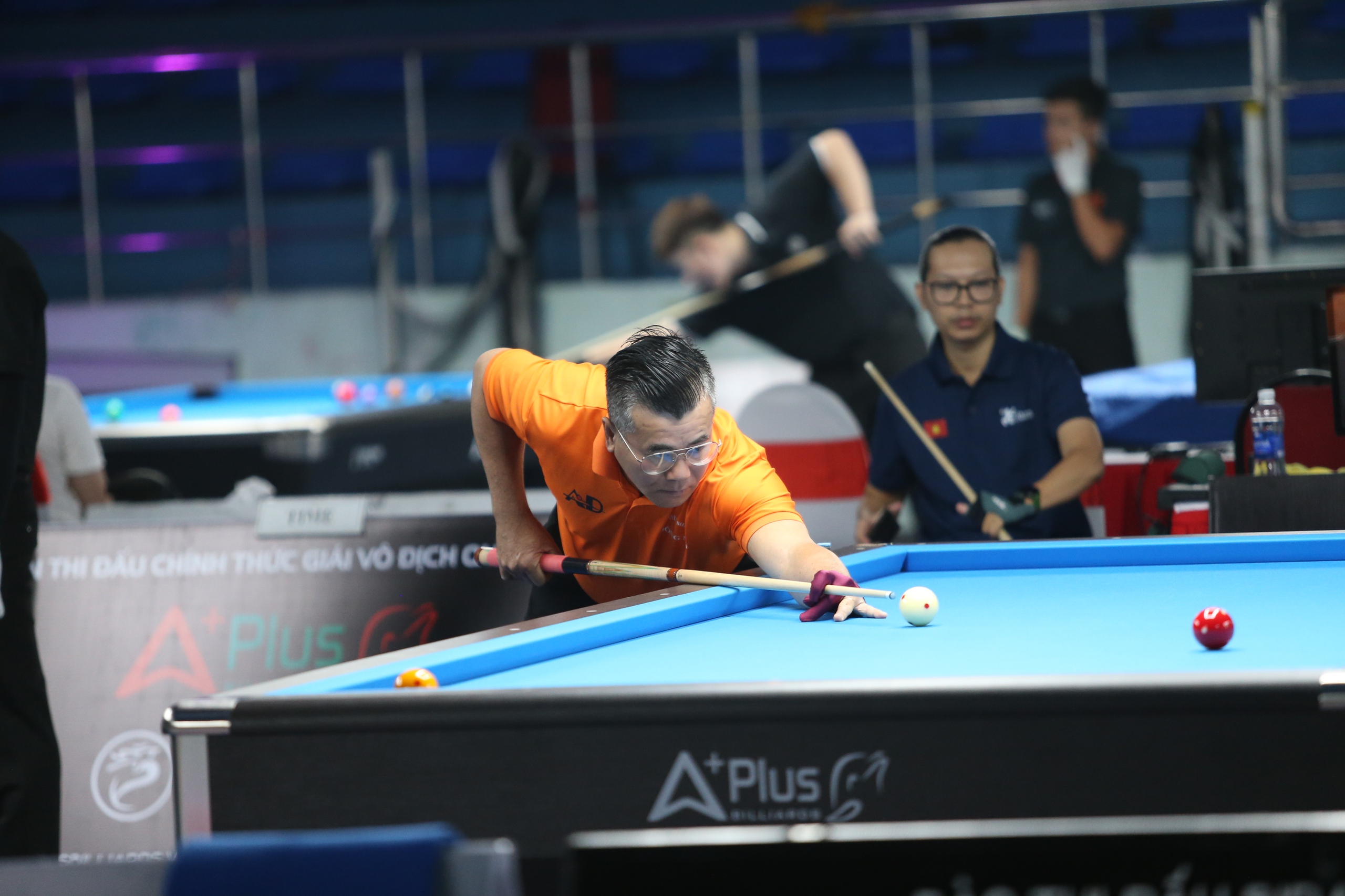 &Aacute; qu&acirc;n SEA Games bị loại, billiards carom 3 băng n&oacute;ng bất thường- Ảnh 2.
