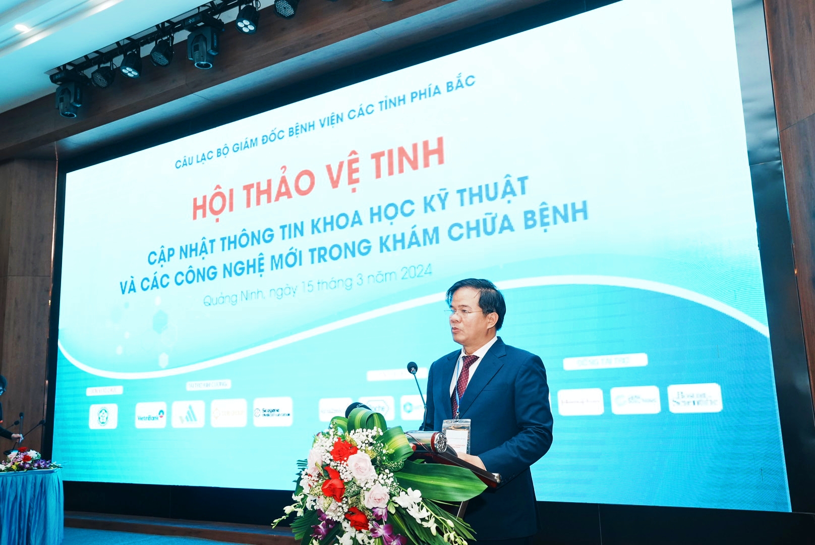Đủ căn cứ để mua sắm, v&igrave; sao bệnh viện vẫn thiếu thuốc, vật tư?- Ảnh 3.