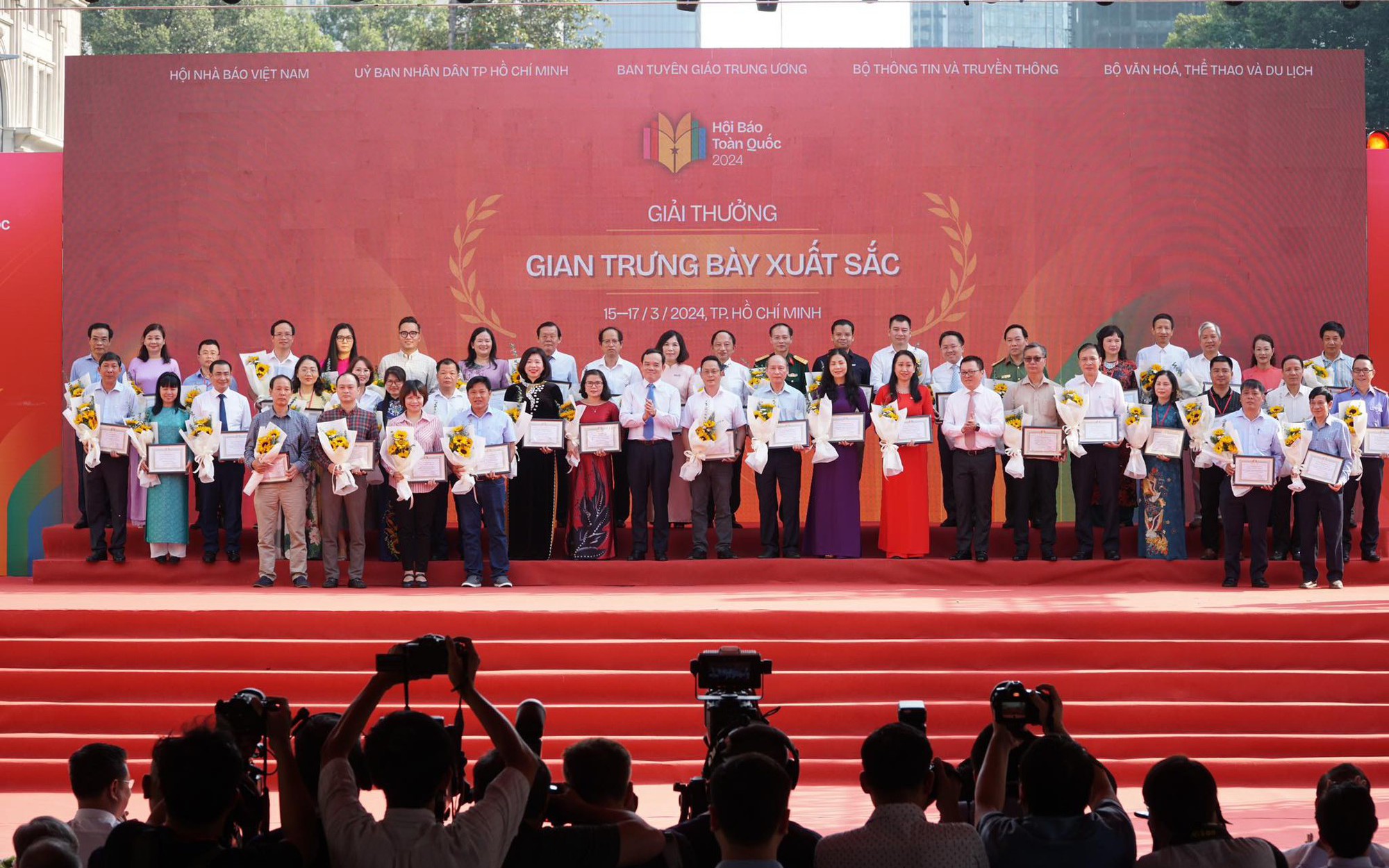 Bế mạc Hội báo toàn quốc 2024: Dấu ấn tiên phong, đổi mới