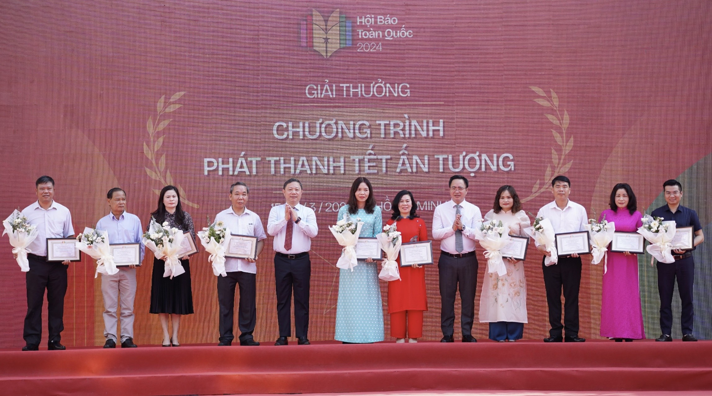 Hội B&aacute;o to&agrave;n quốc 2024: Trao nhiều giải thưởng cho c&aacute;c đơn vị b&aacute;o ch&iacute;- Ảnh 3.