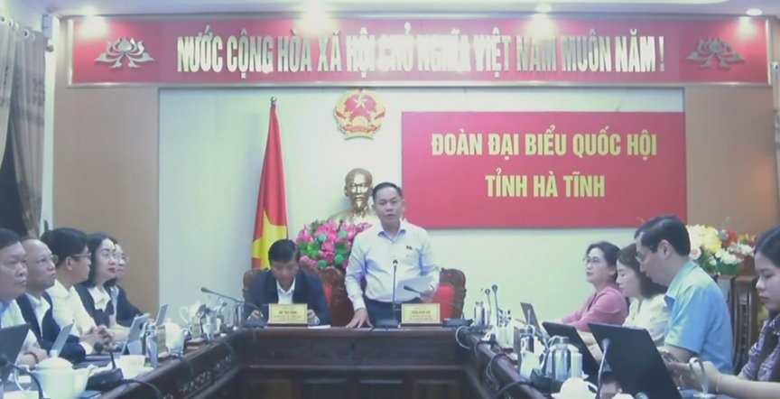 Bộ trưởng Hồ Đức Phớc trả lời chất vấn về ch&egrave;o k&eacute;o b&aacute;n bảo hiểm- Ảnh 1.