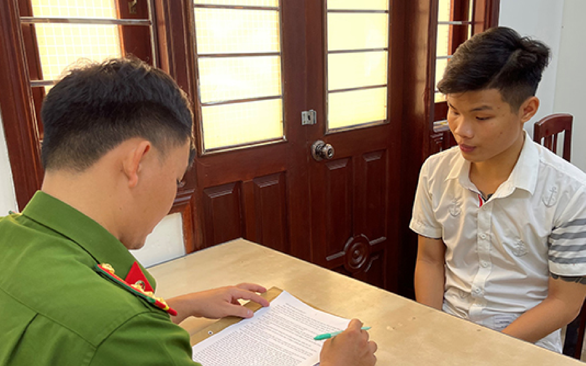 C&ocirc;ng an B&igrave;nh Định bắt đối tượng truy n&atilde; đặc biệt nguy hiểm