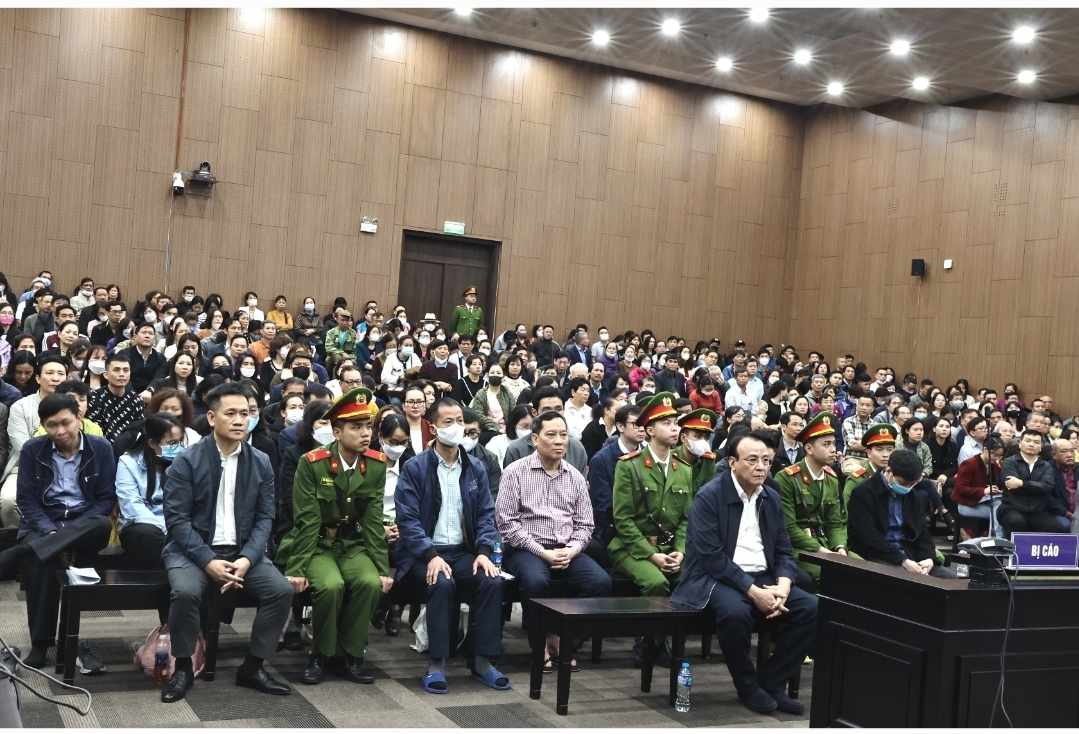 Chủ tịch T&acirc;n Ho&agrave;ng Minh Đỗ Anh Dũng gửi lời xin lỗi c&aacute;c nh&agrave; đầu tư- Ảnh 1.