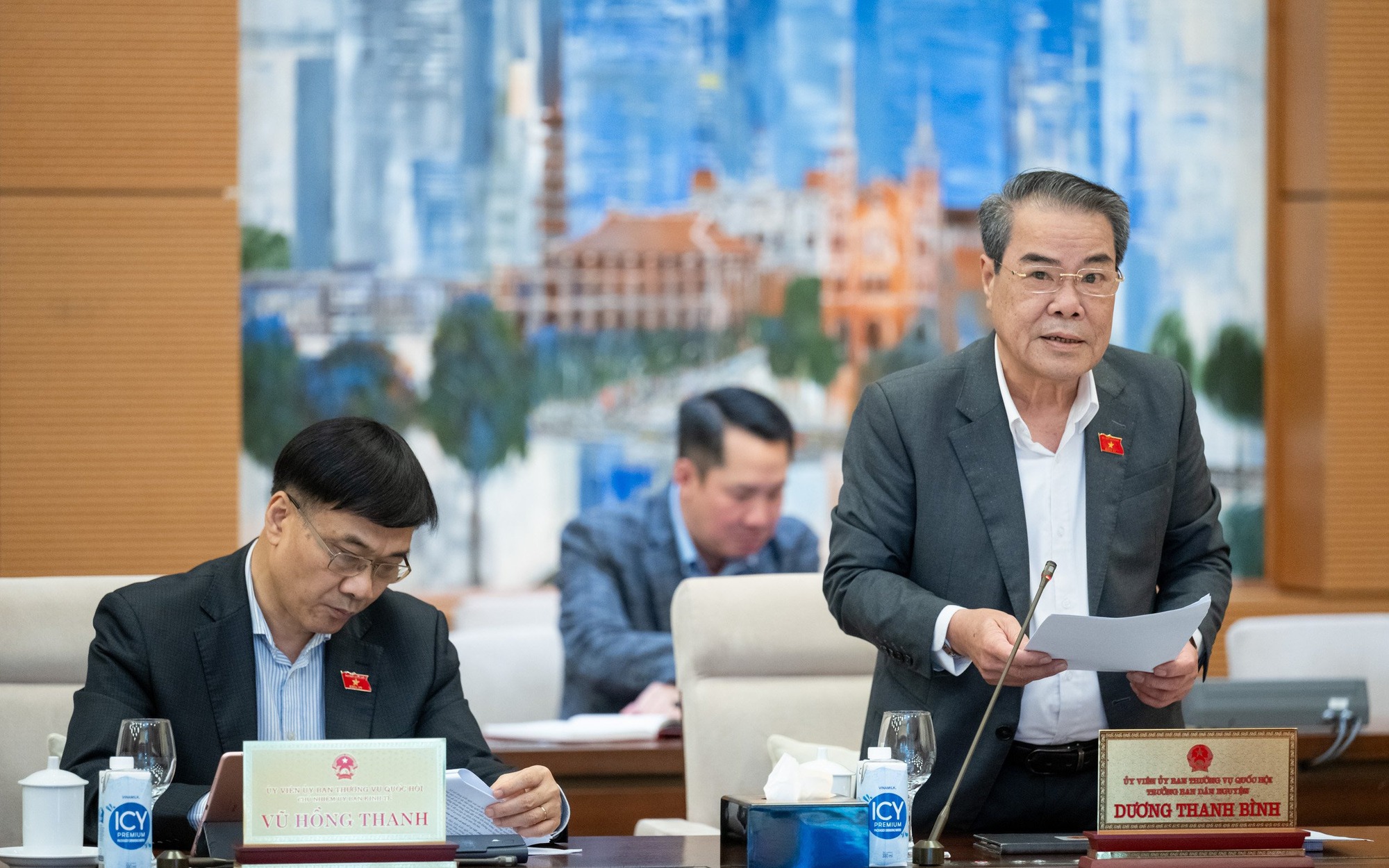 Tránh tình trạng tăng lương không theo kịp tăng giá