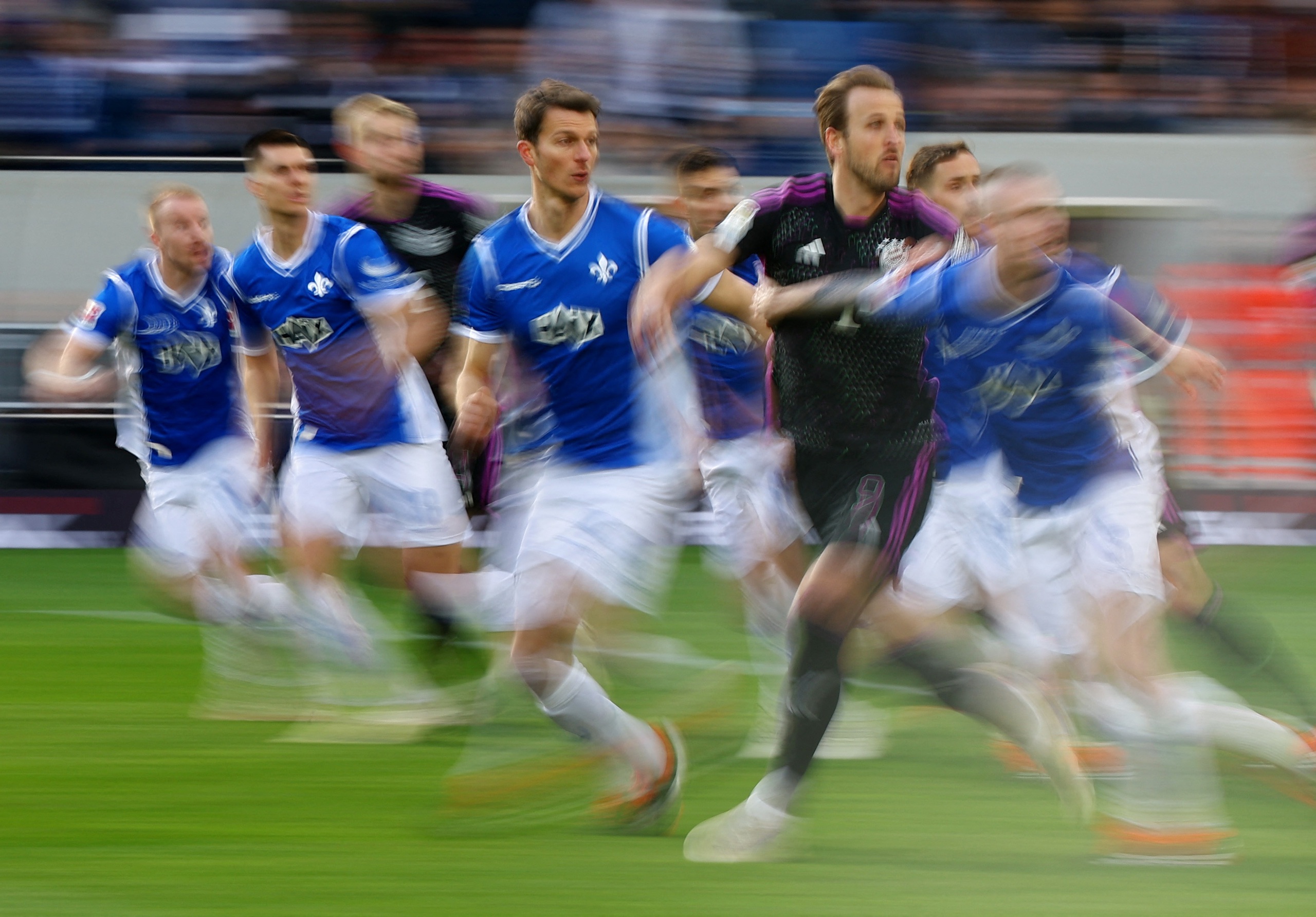 "Chiếc giày vàng châu Âu": Kylian Mbappe đua Harry Kane- Ảnh 3.