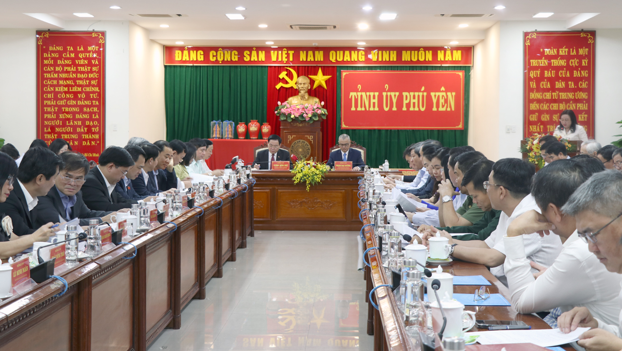 Chủ tịch Quốc hội: Ph&uacute; Y&ecirc;n cần ưu ti&ecirc;n nh&agrave; đầu tư c&oacute; chuỗi cung ứng- Ảnh 2.