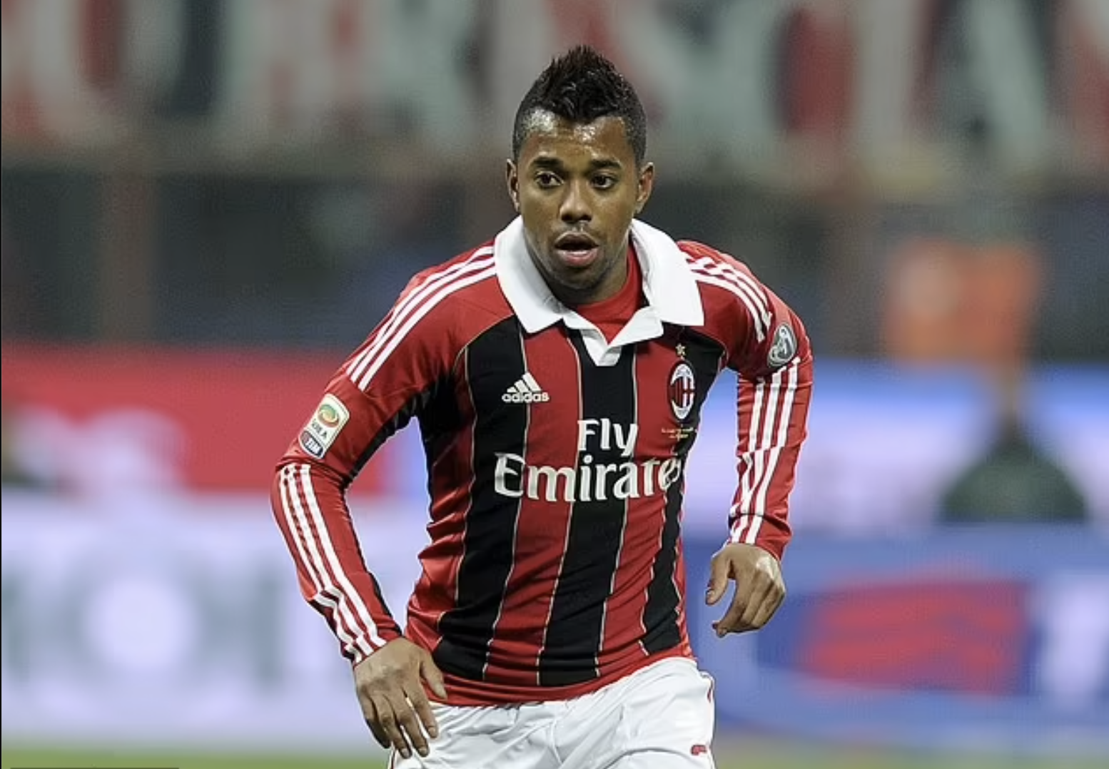 Cựu tiền đạo Man City Robinho ngồi tù 9 năm - Ảnh 1.