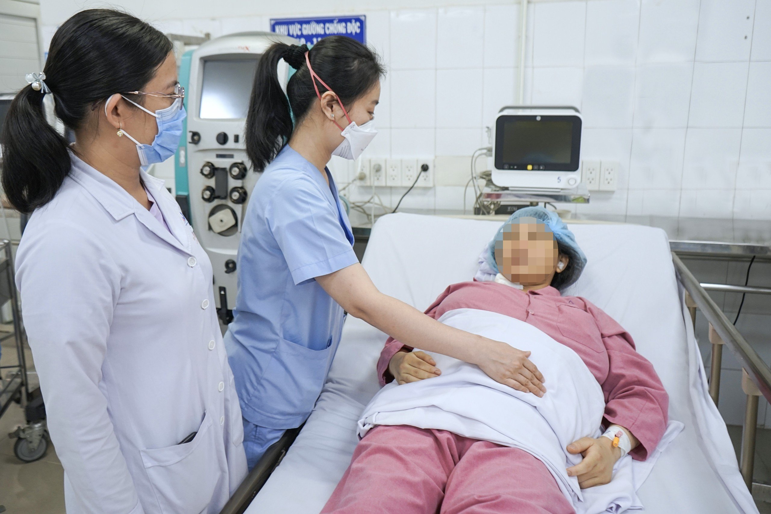 Bệnh viện Nhân dân Gia Định thay máu cứu ca bệnh hiếm gặp- Ảnh 1.