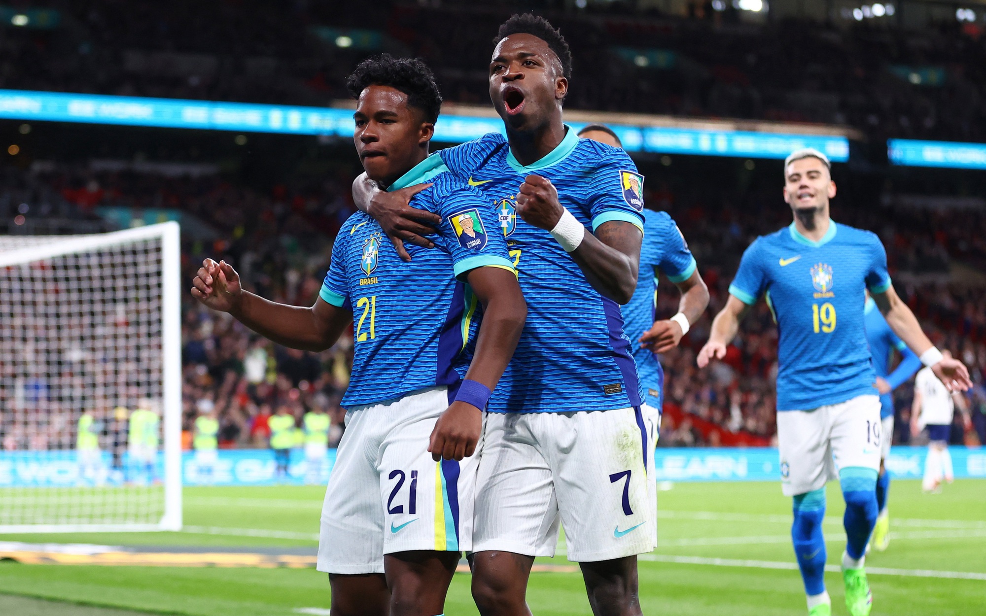 Sao 17 tuổi tỏa sáng, Brazil thắng sốc tuyển Anh tại Wembley