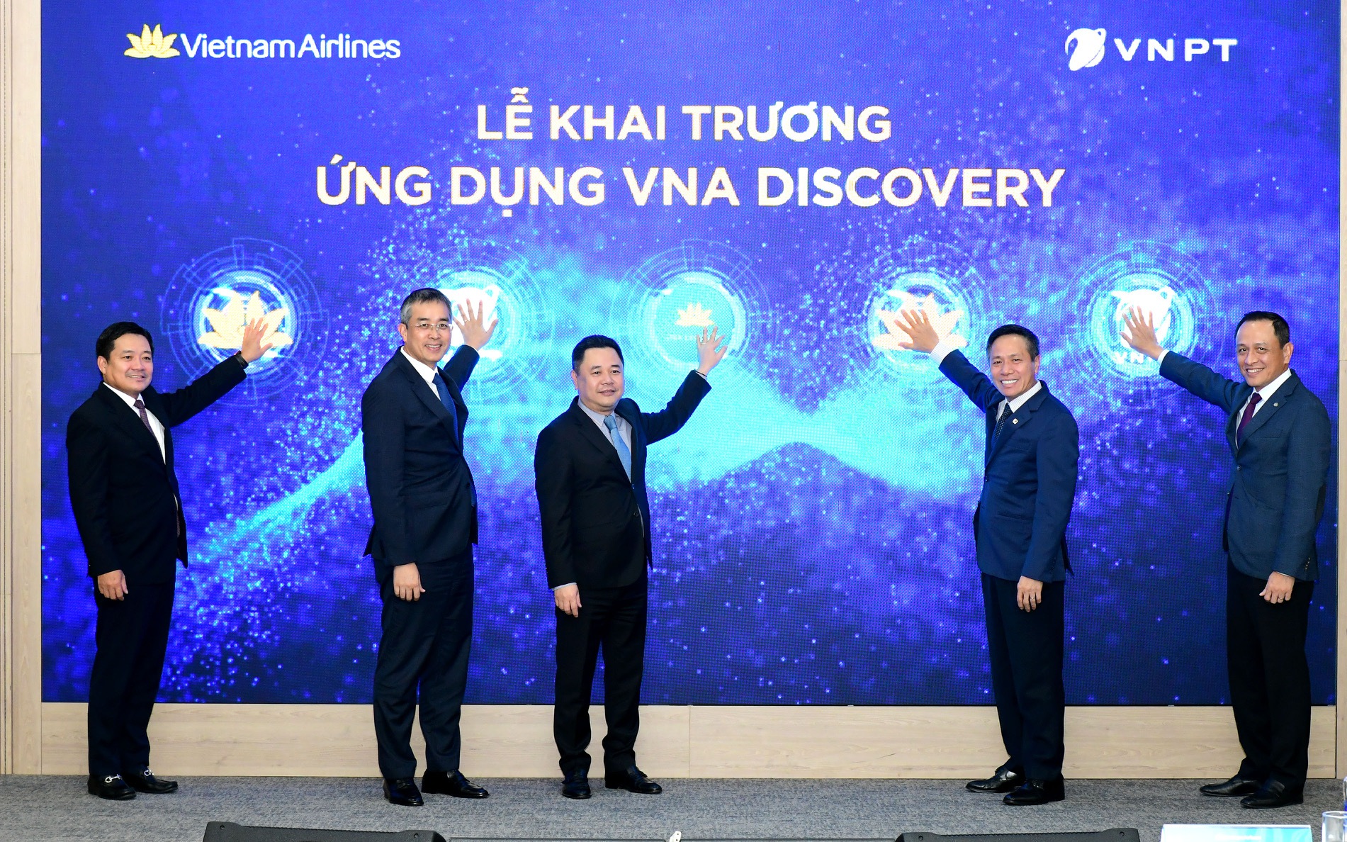 VNPT v&agrave; Vietnam Airlines hợp t&aacute;c cung cấp dịch vụ Internet tr&ecirc;n m&aacute;y bay