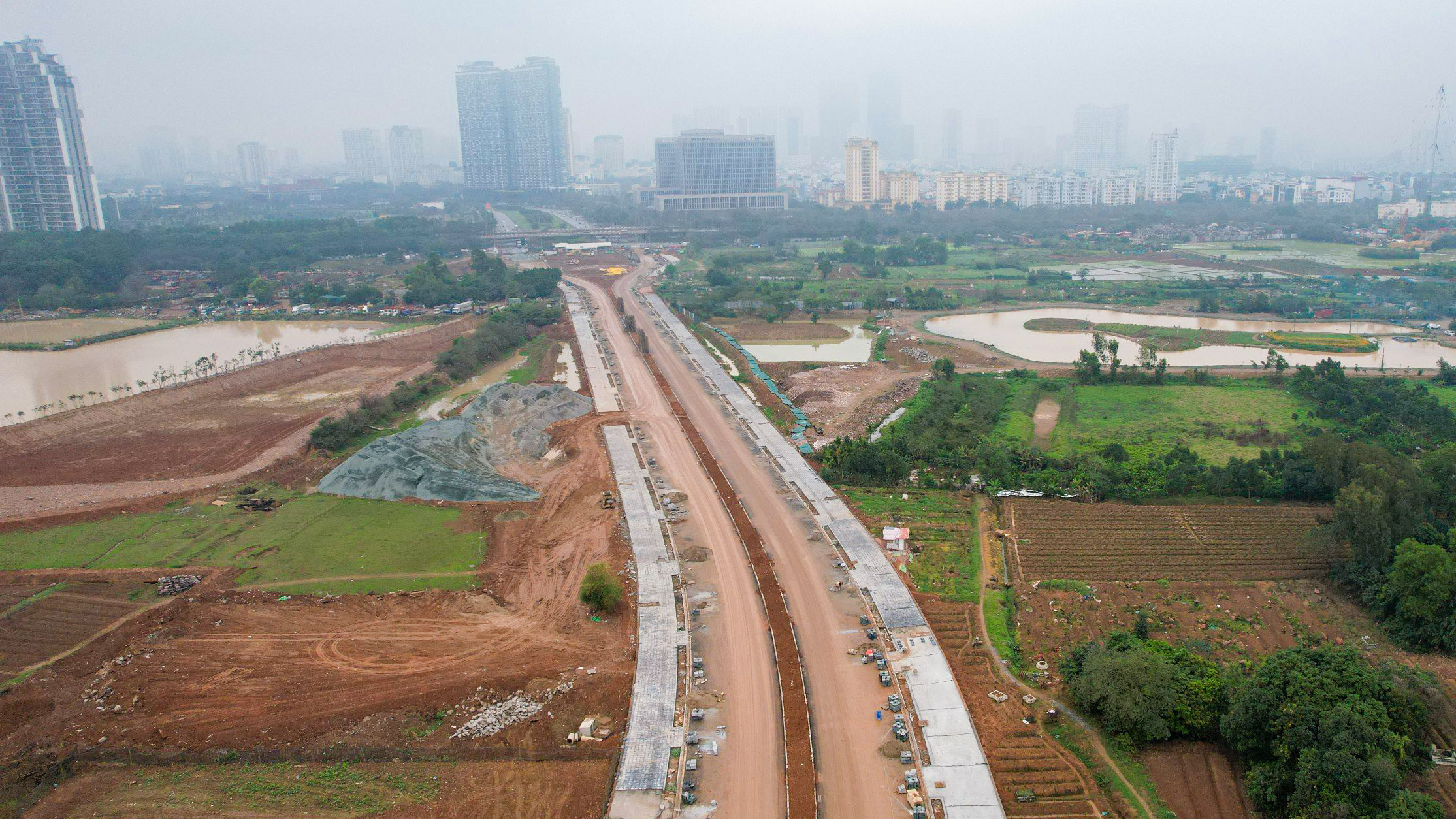Toàn cảnh tuyến đường nối 2 quận trị giá 740 tỉ sau hơn 1 năm thi công- Ảnh 9.