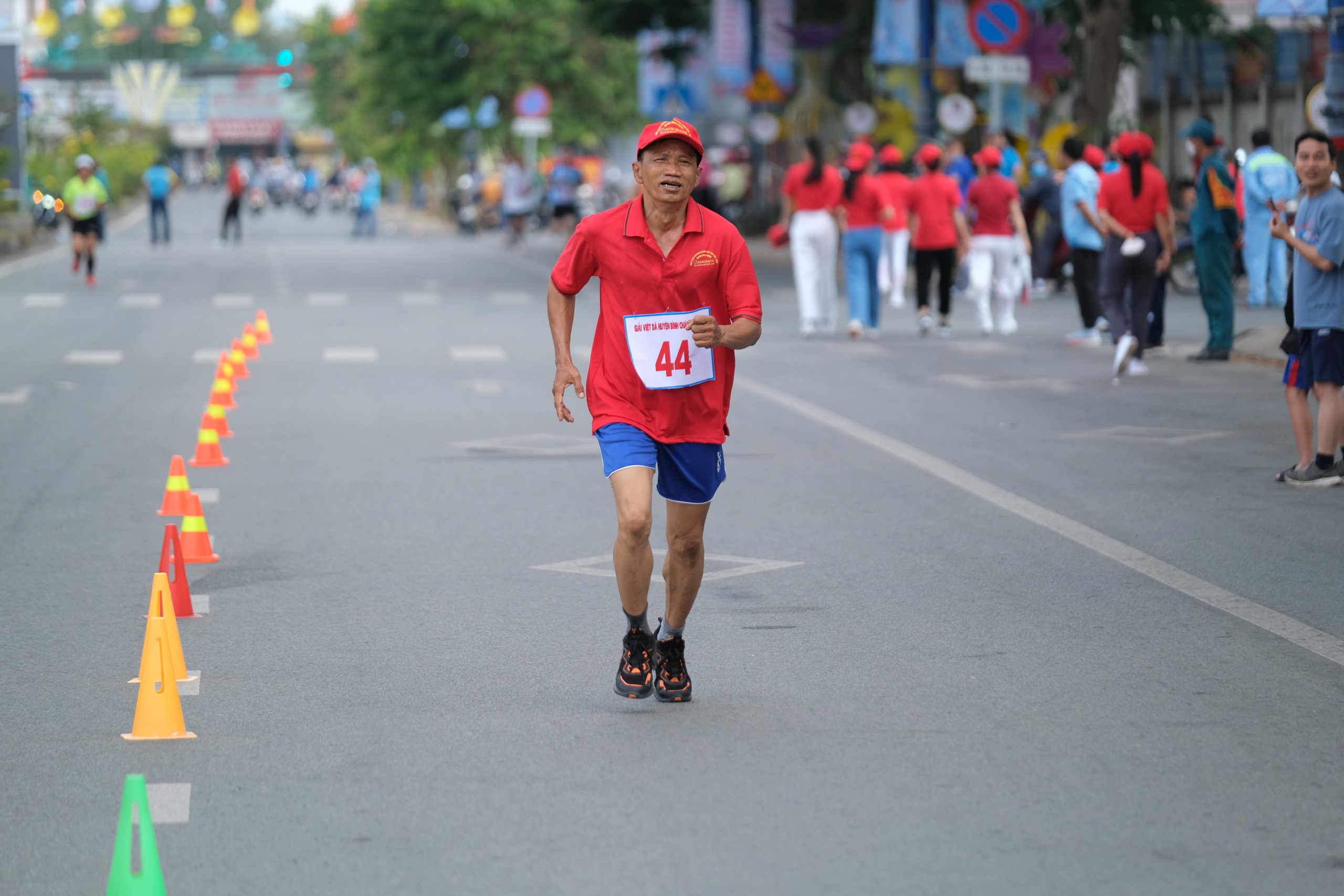 Huyện B&igrave;nh Ch&aacute;nh: Hơn 2.500 VĐV tham gia ng&agrave;y chạy Olympic v&igrave; sức khỏe to&agrave;n d&acirc;n- Ảnh 7.