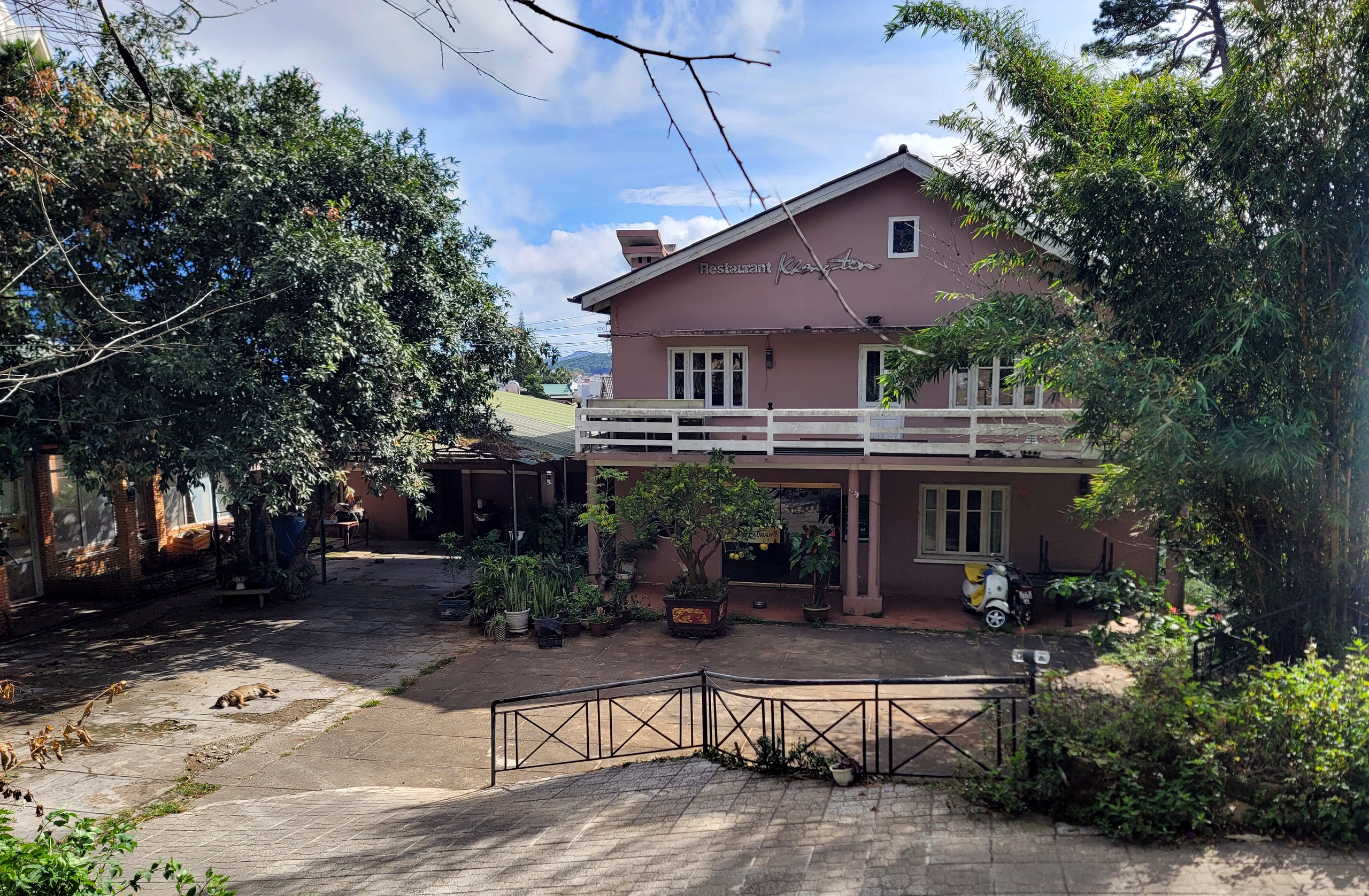 Đấu giá 25 nhà đất ở Đà Lạt dự kiến mang về gần 580 tỉ đồng- Ảnh 1.