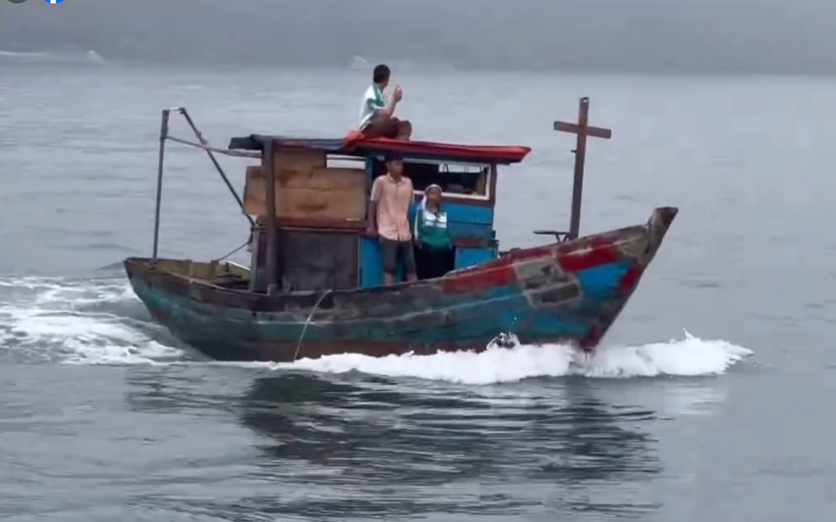 2 vợ chồng mất tích trên biển: Tìm thấy thi thể người vợ
