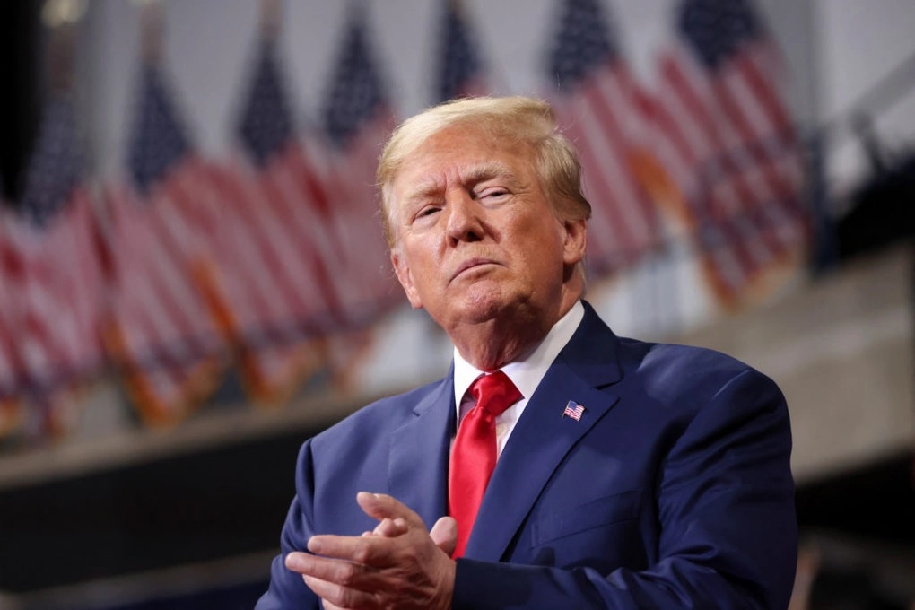 Cựu Tổng thống Mỹ Donald Trump được tạm ho&atilde;n thi h&agrave;nh số tiền phạt 464 triệu USD. Ảnh: Reuters