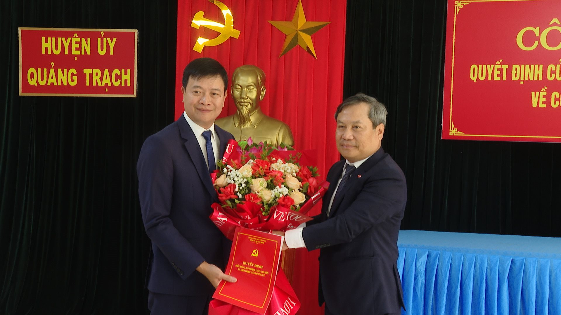 Quảng Bình điều động, bổ nhiệm 2 tân Bí thư Huyện ủy- Ảnh 2.