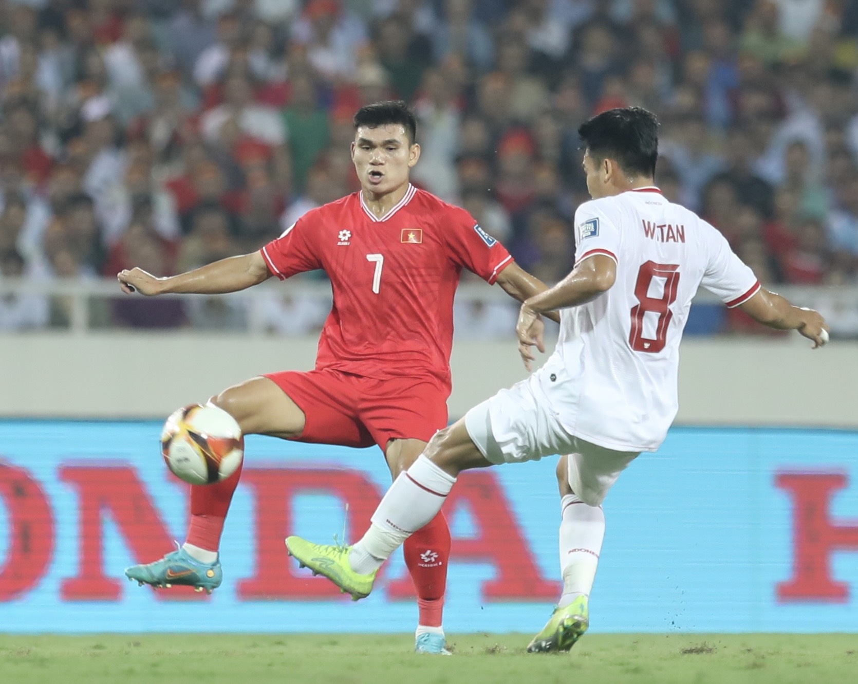 &Ocirc;ng Troussier ra đi, VFF th&igrave; sao?- Ảnh 3.