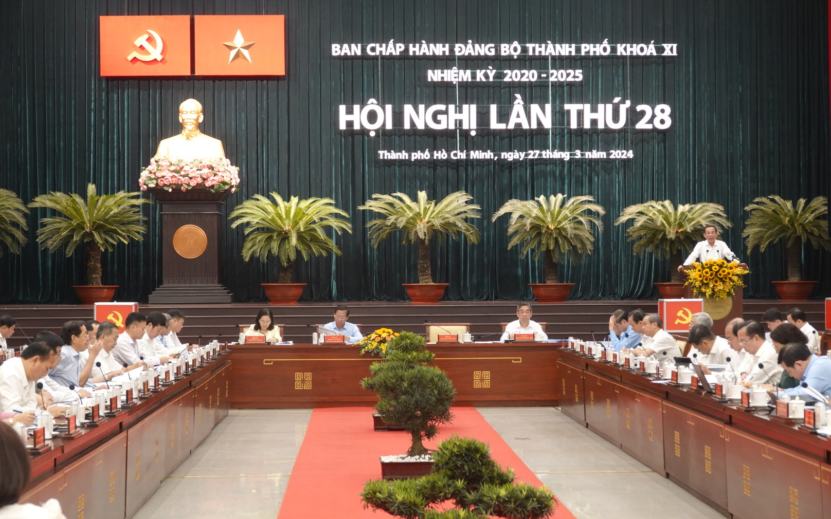TP HCM ưu ti&ecirc;n th&uacute;c đẩy c&aacute;c hoạt động tăng trưởng