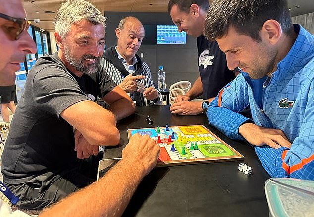 Djokovic n&oacute;i lời chia tay HLV Ivanisevic- Ảnh 2.