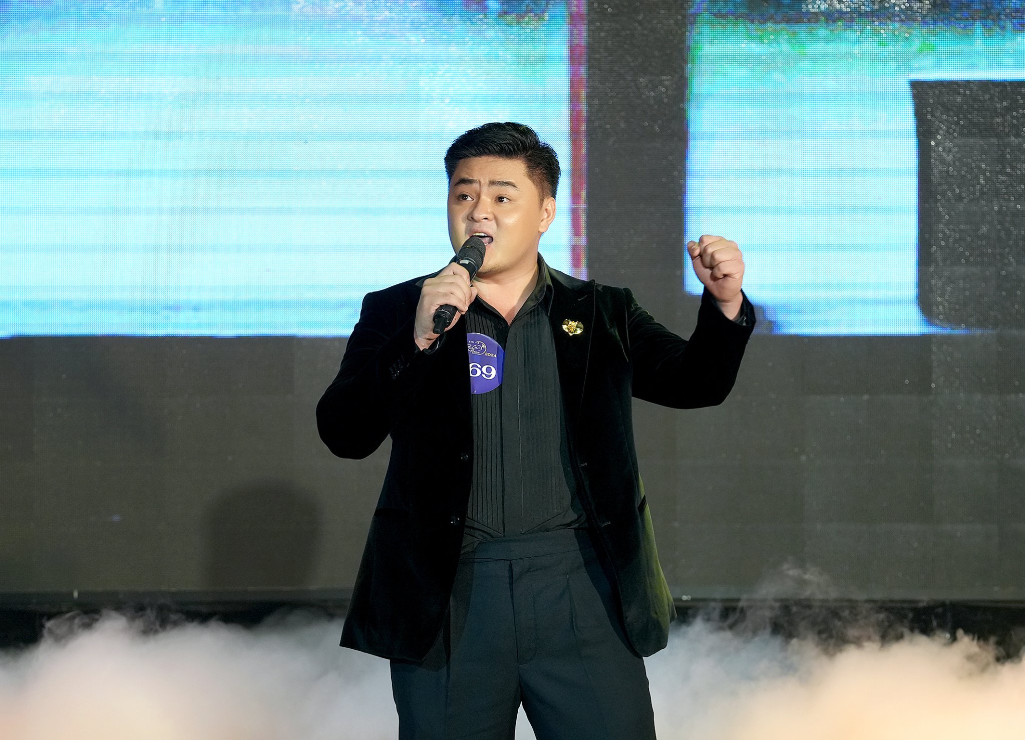 T&acirc;m t&igrave;nh của Qu&aacute;n qu&acirc;n 