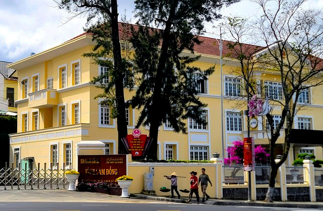 HĐND tỉnh Lâm Đồng hoãn kỳ họp chuyên đề- Ảnh 1.