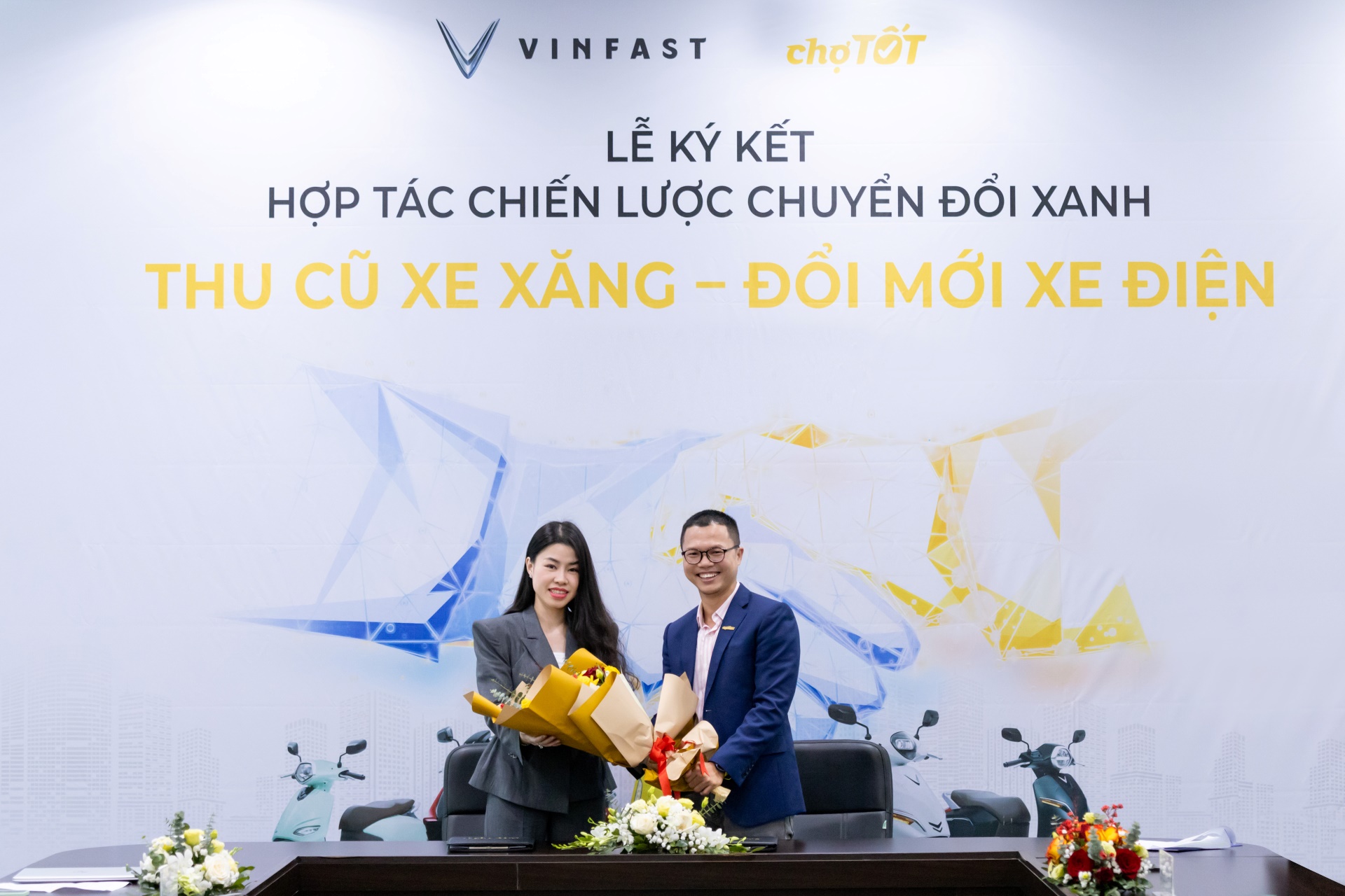 VinFast hợp t&aacute;c c&ugrave;ng Chợ Tốt thu xe m&aacute;y xăng đổi mới xe m&aacute;y điện- Ảnh 1.