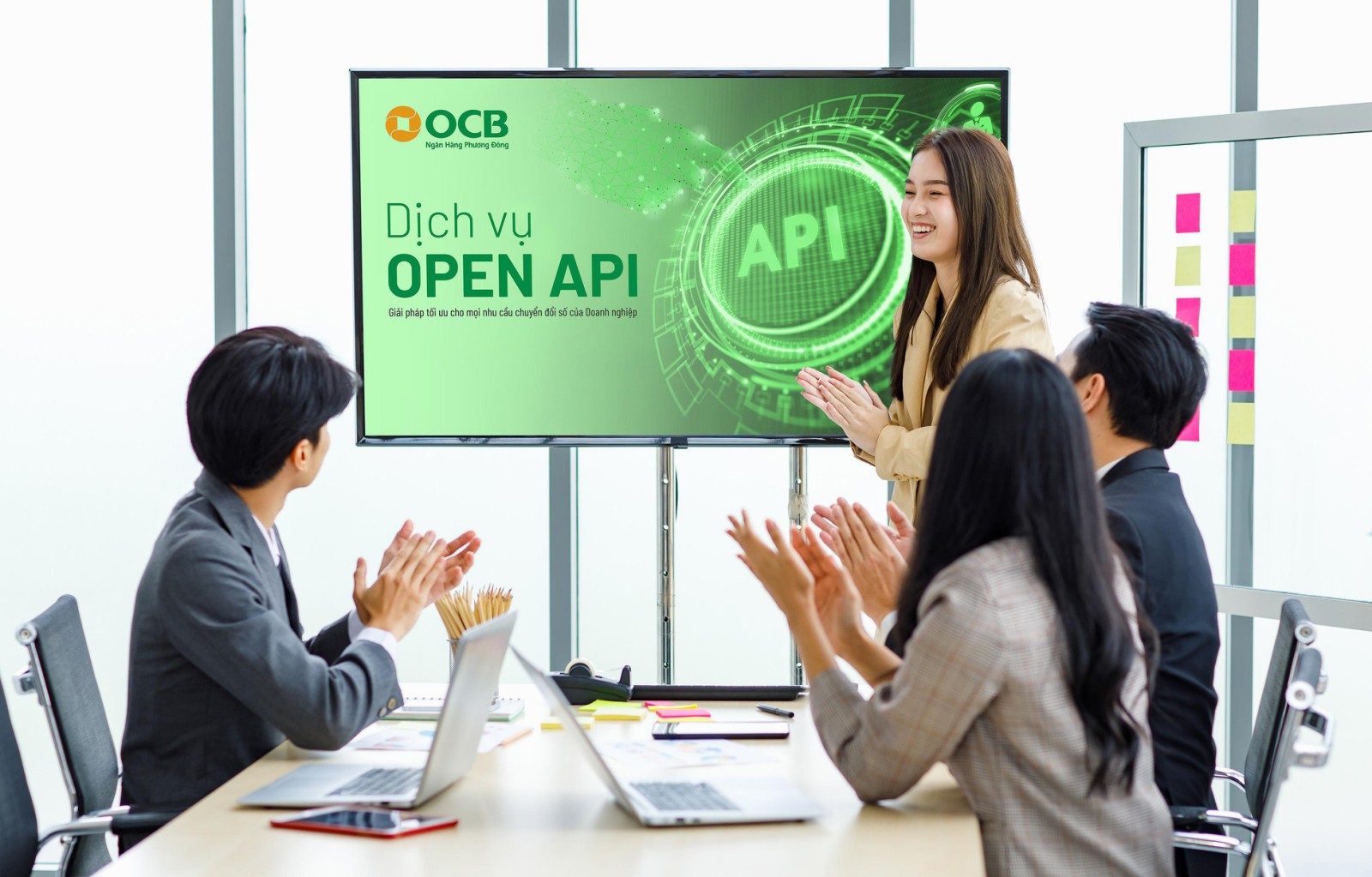Ti&ecirc;n phong xu hướng ng&acirc;n h&agrave;ng mở, OCB hướng đến giải ph&aacute;p t&agrave;i ch&iacute;nh xanh- Ảnh 1.