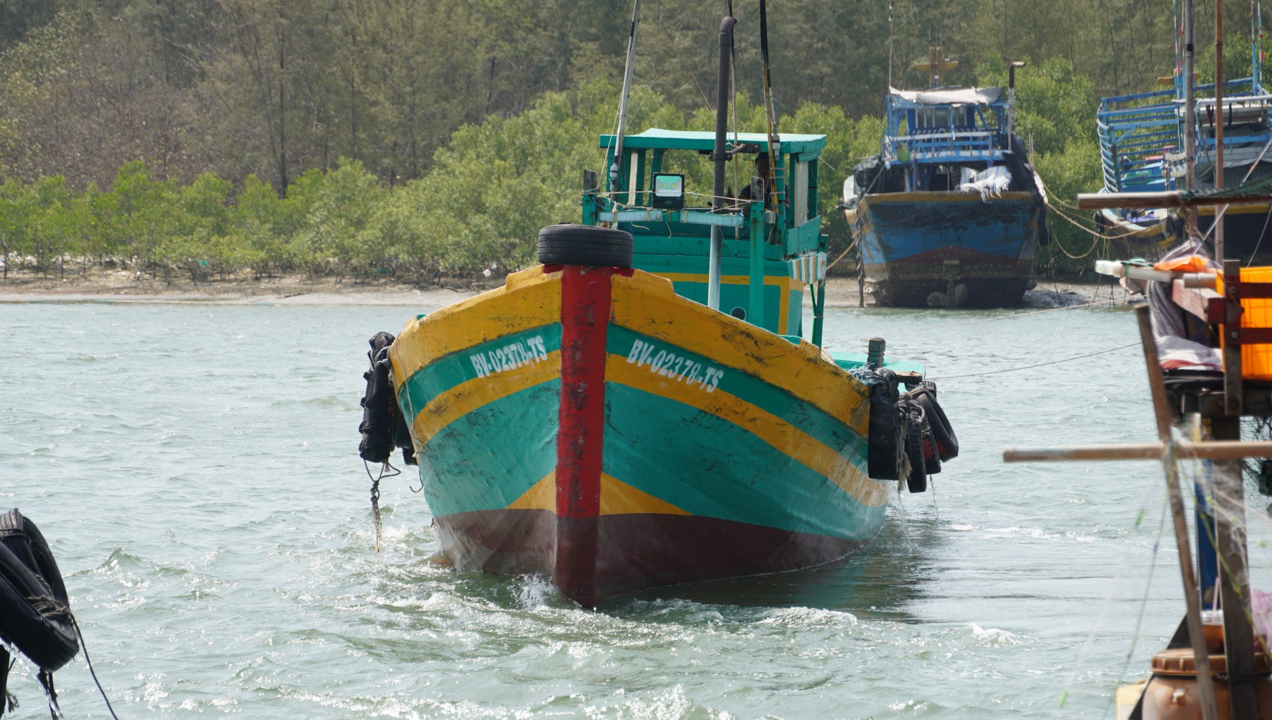 B&agrave; Rịa - Vũng T&agrave;u: Xử l&yacute; nghi&ecirc;m c&aacute;c trường hợp th&aacute;o thiết bị gi&aacute;m s&aacute;t h&agrave;nh tr&igrave;nh t&agrave;u c&aacute;- Ảnh 2.