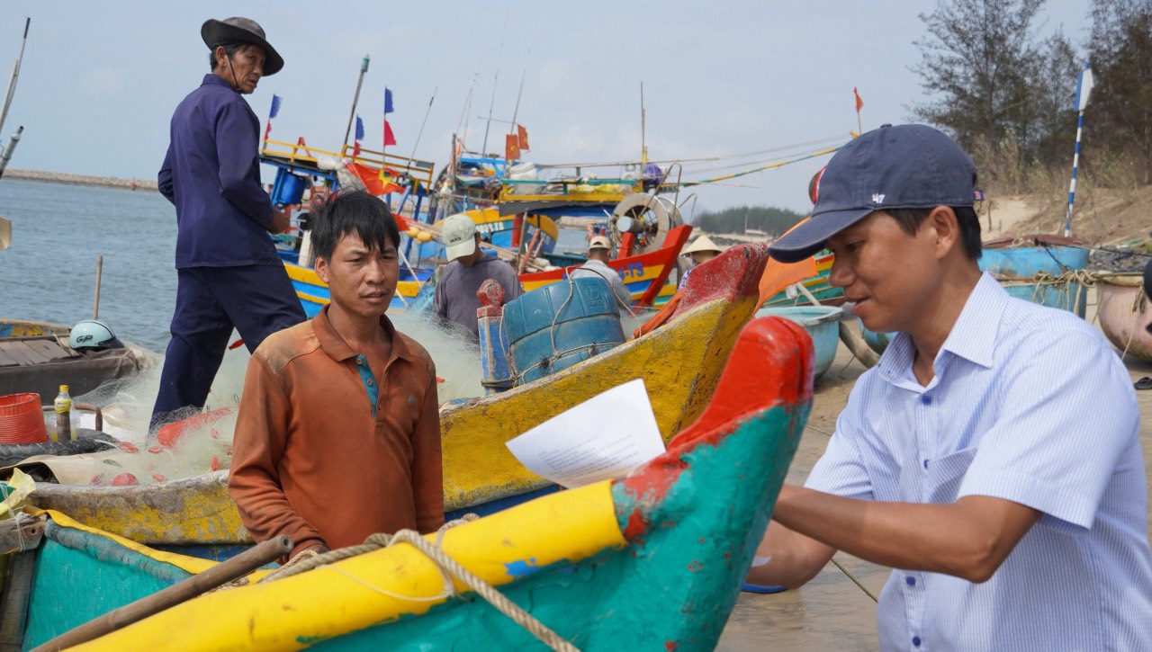 Bà Rịa- Vũng Tàu cấp số cho tàu cá