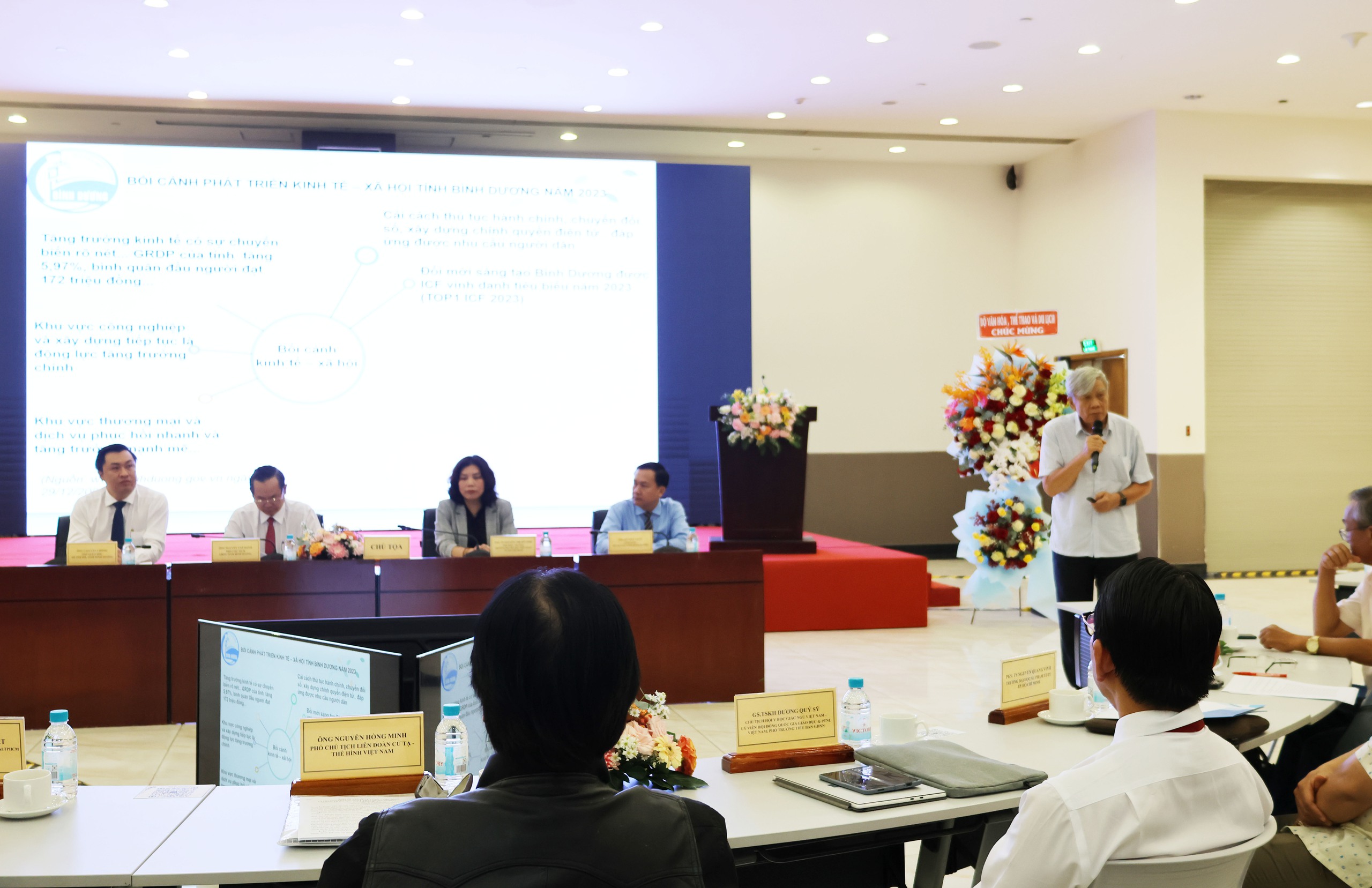 B&igrave;nh Dương t&igrave;m giải ph&aacute;p ph&aacute;t triển thể dục- thể thao xứng tầm- Ảnh 3.