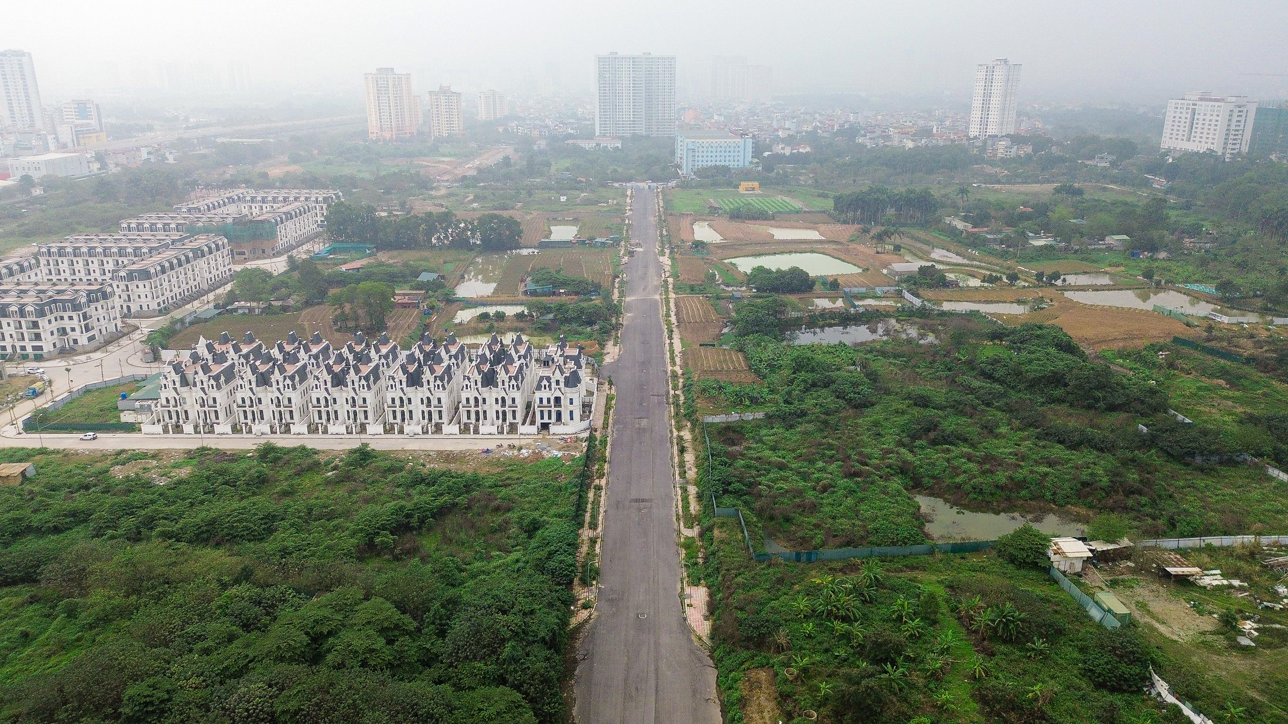 Hiện trạng tuyến đường d&agrave;i 1,3 km &ldquo;lỡ hẹn&rdquo; gần 2 năm - Ảnh 3.