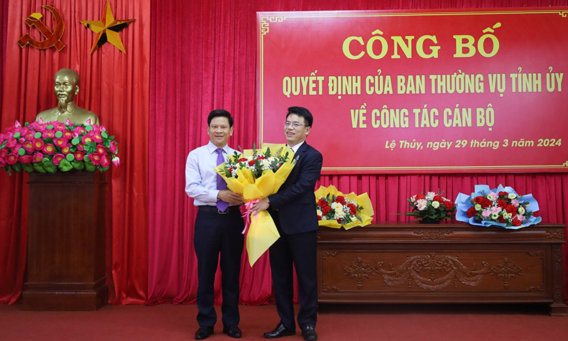 Điều động Ch&aacute;nh Văn ph&ograve;ng Tỉnh ủy về l&agrave;m B&iacute; thư huyện ở Quảng B&igrave;nh- Ảnh 1.
