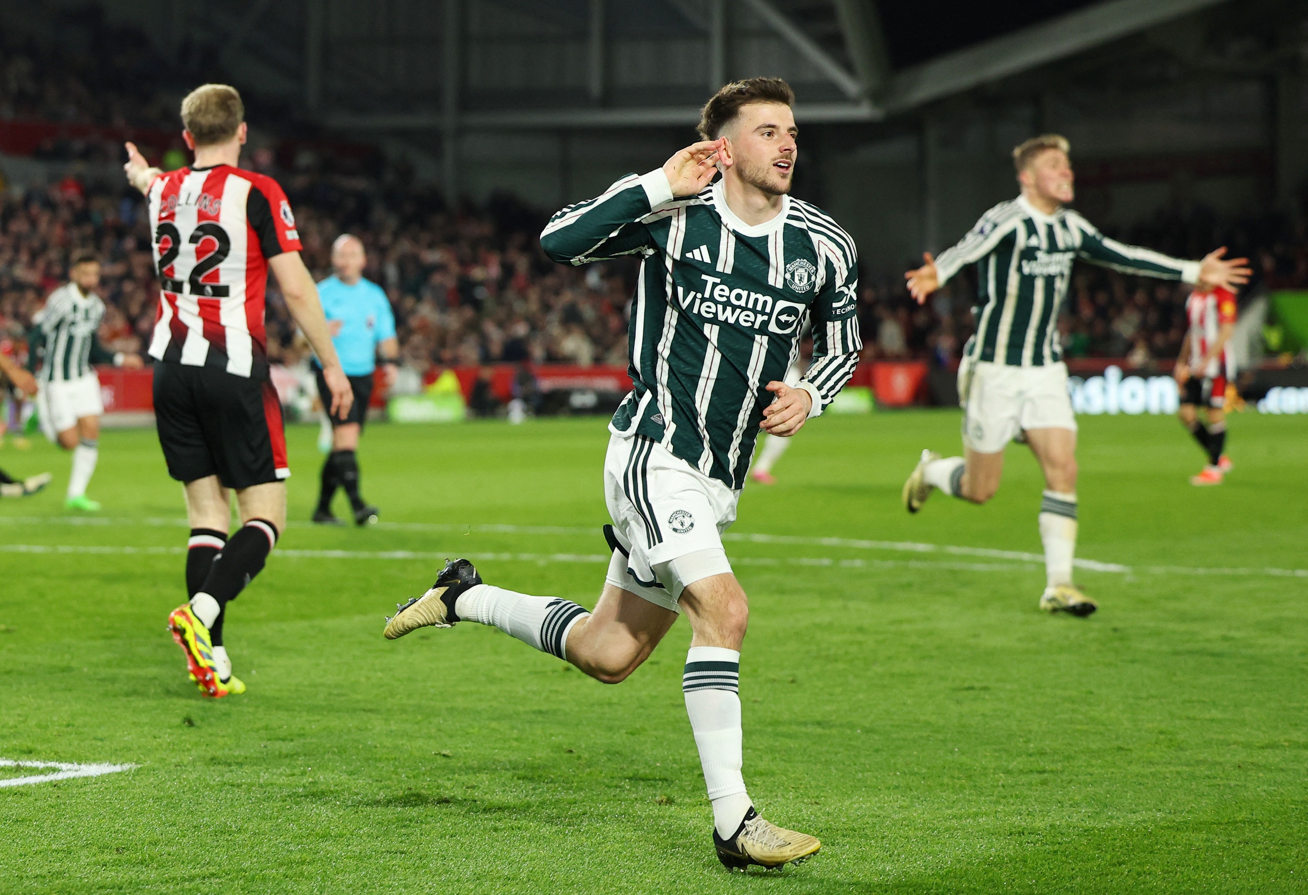 Mason Mount lập c&ocirc;ng sau khi v&agrave;o s&acirc;n ở hiệp 2