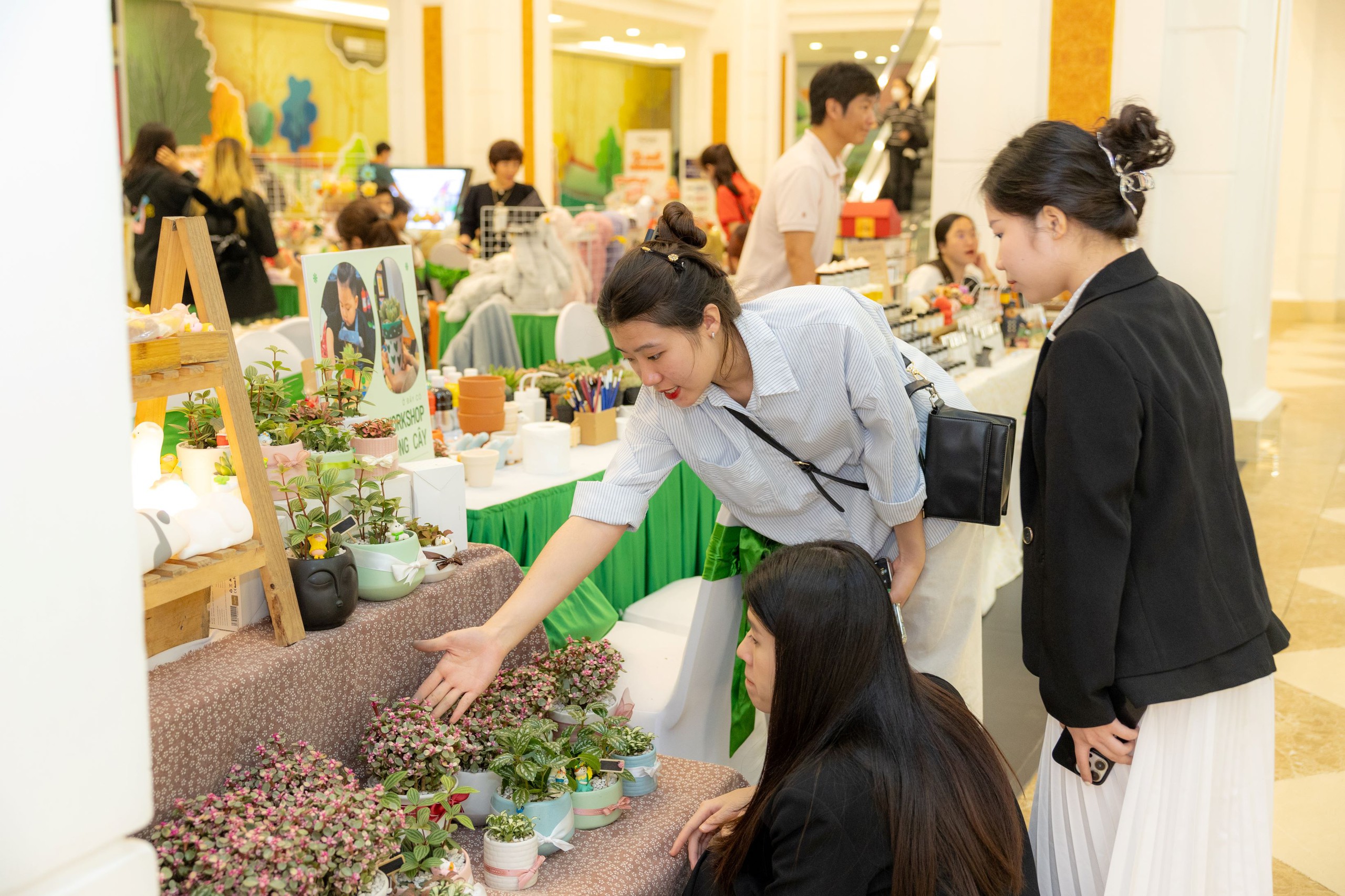 Ti&ecirc;u d&ugrave;ng xanh, bền vững được dự b&aacute;o l&ecirc;n ng&ocirc;i trong năm 2024