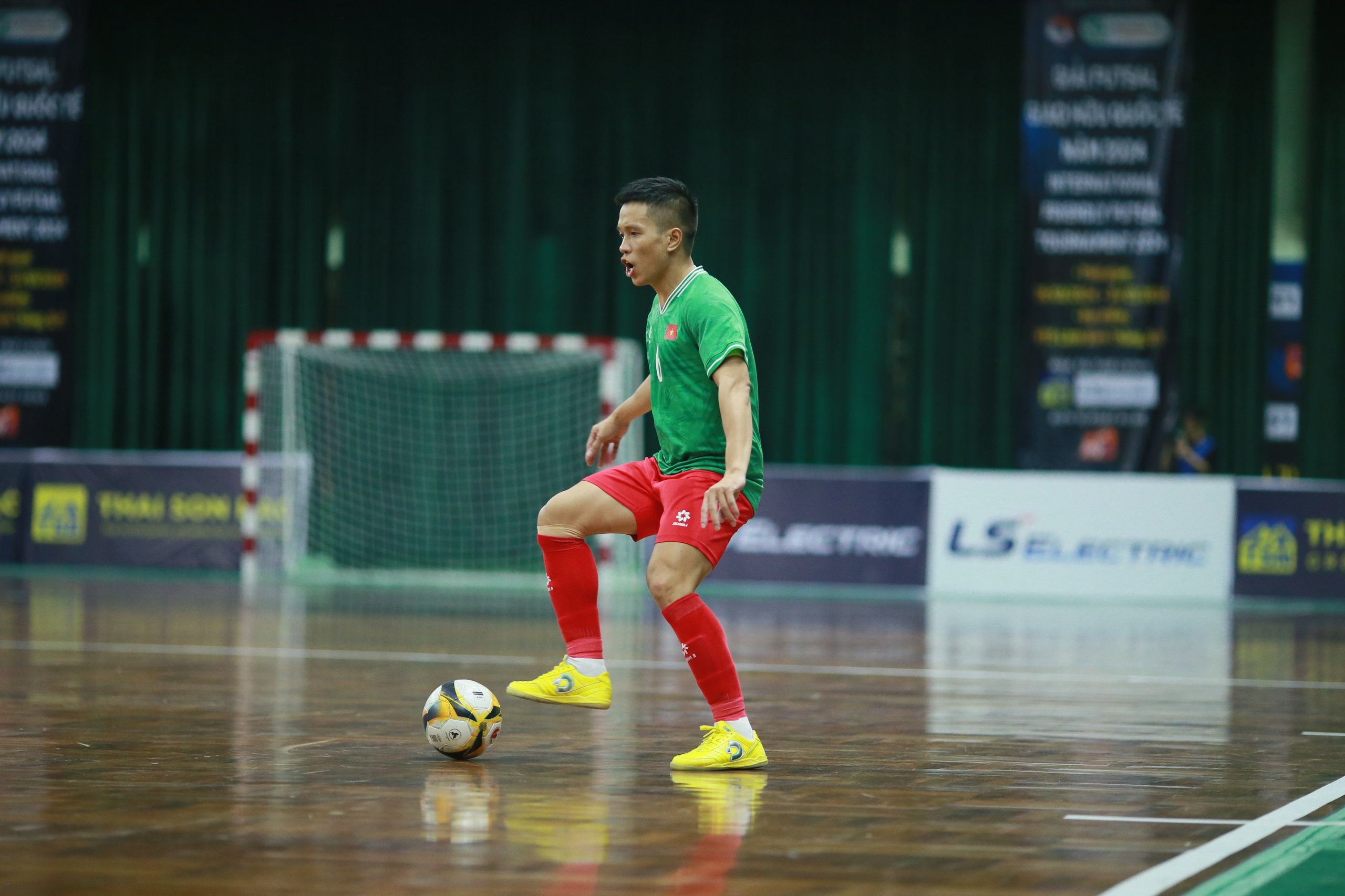 Thất bại trước Iran, futsal Việt Nam hạng 3 giải quốc tế trên sân nhà- Ảnh 2.