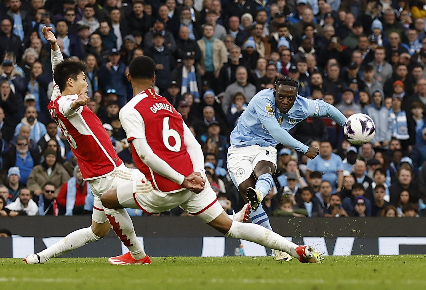 Man City chia điểm Arsenal, Liverpool hưởng lợi lớn- Ảnh 5.