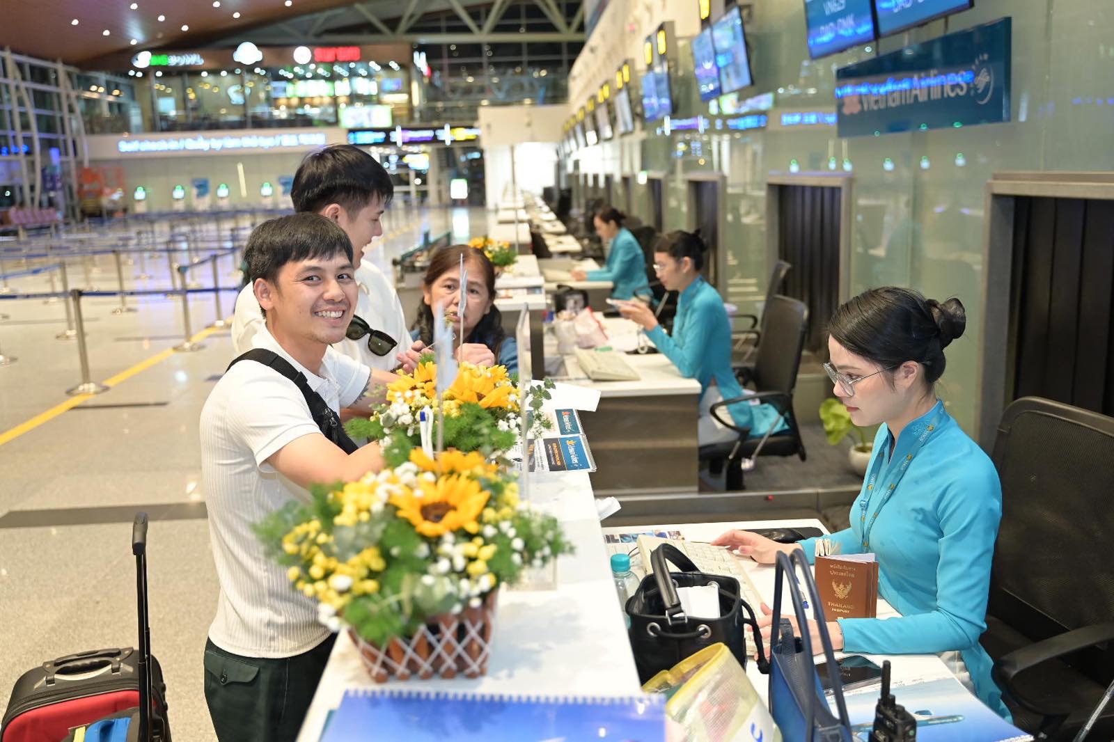 Vietnam Airlines tung loạt v&eacute; ưu đ&atilde;i 