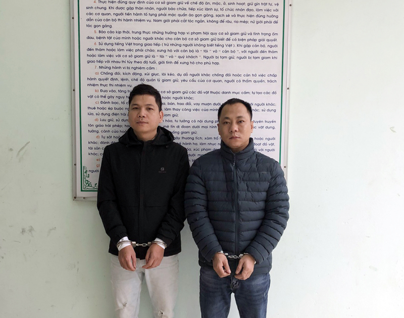 Xin bỏ qua vi phạm không được, 2 thanh niên tấn công CSGT- Ảnh 3.
